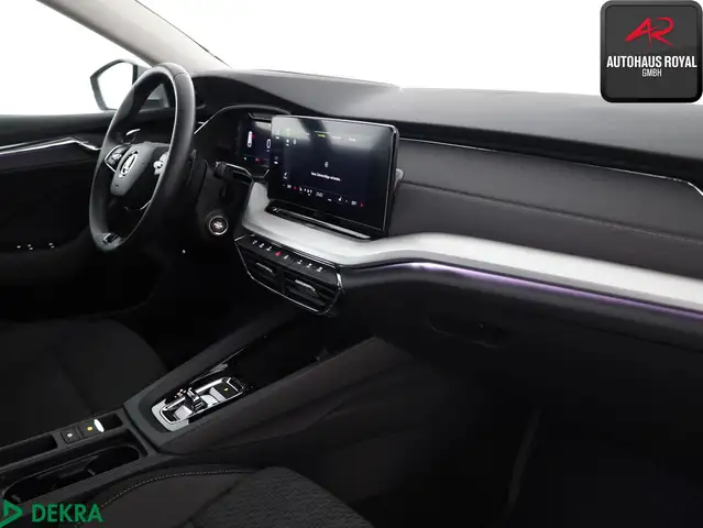 Skoda Octavia view 11