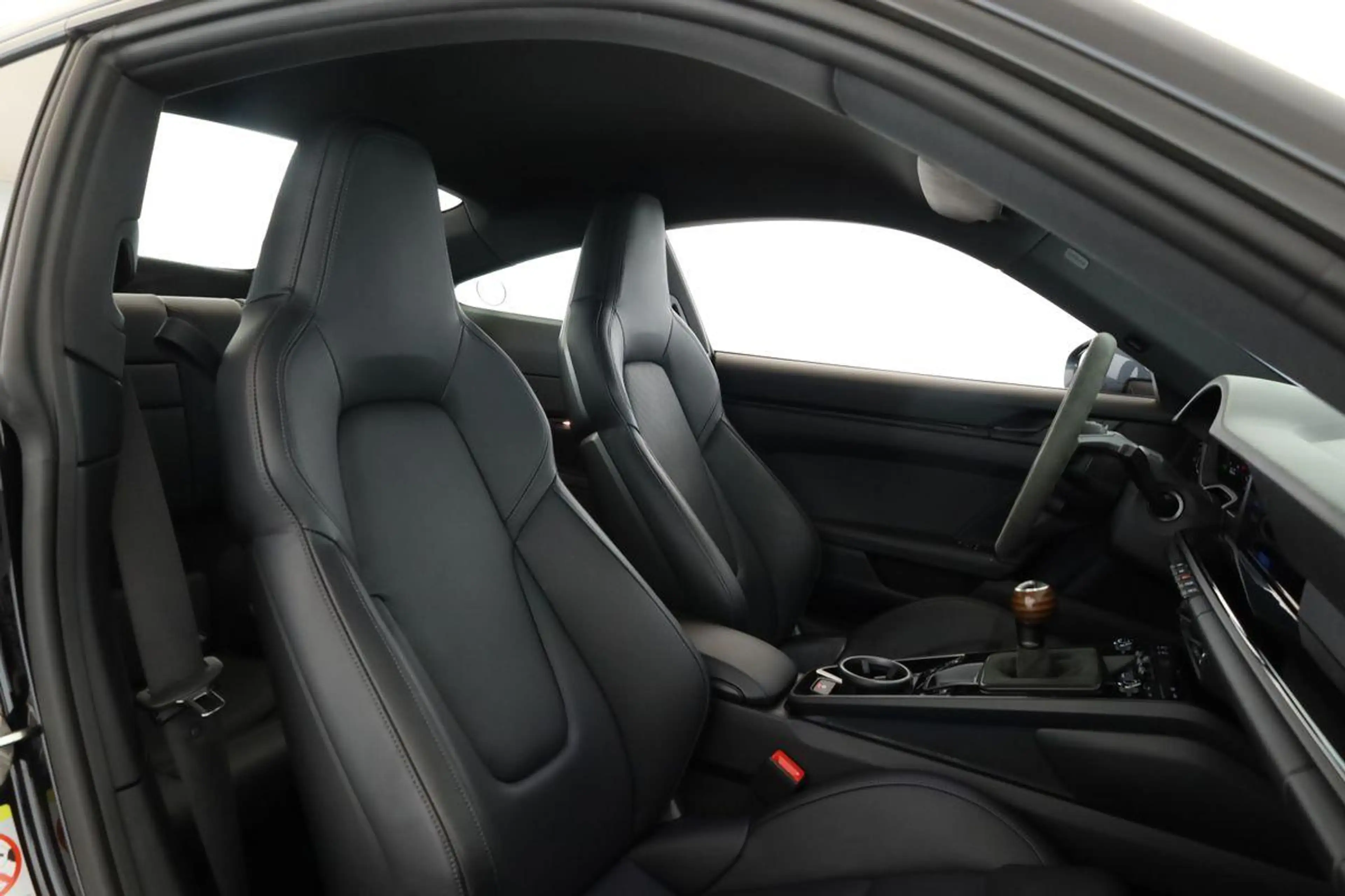 Porsche 992 911 Carrera T AdaptiveSeats BOSE Keyless Kam 21" — photo 14