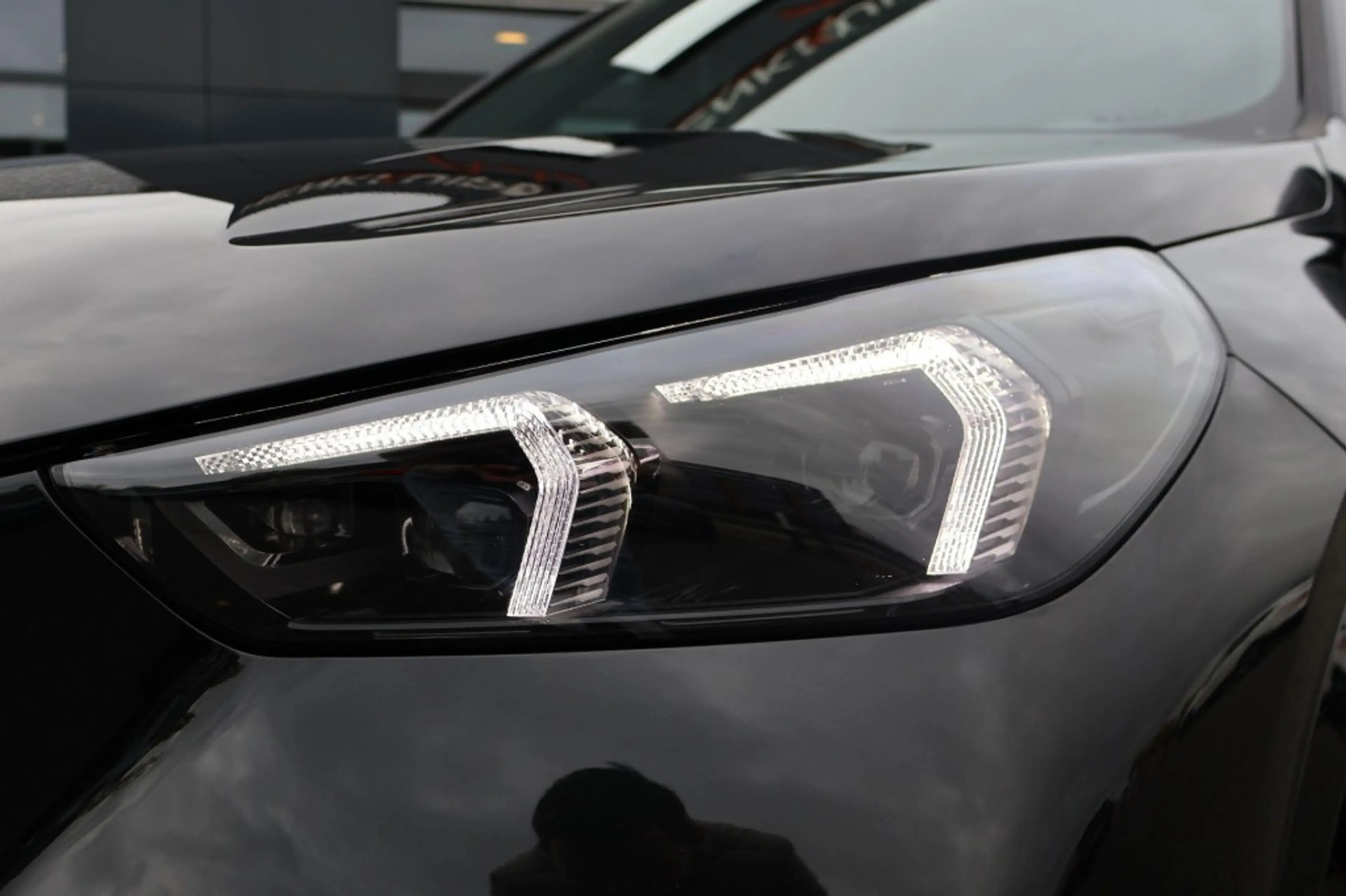 BMW X1 xRdrive 30e Sportpakket Pro / Panodak / Trekhaak w — photo 11