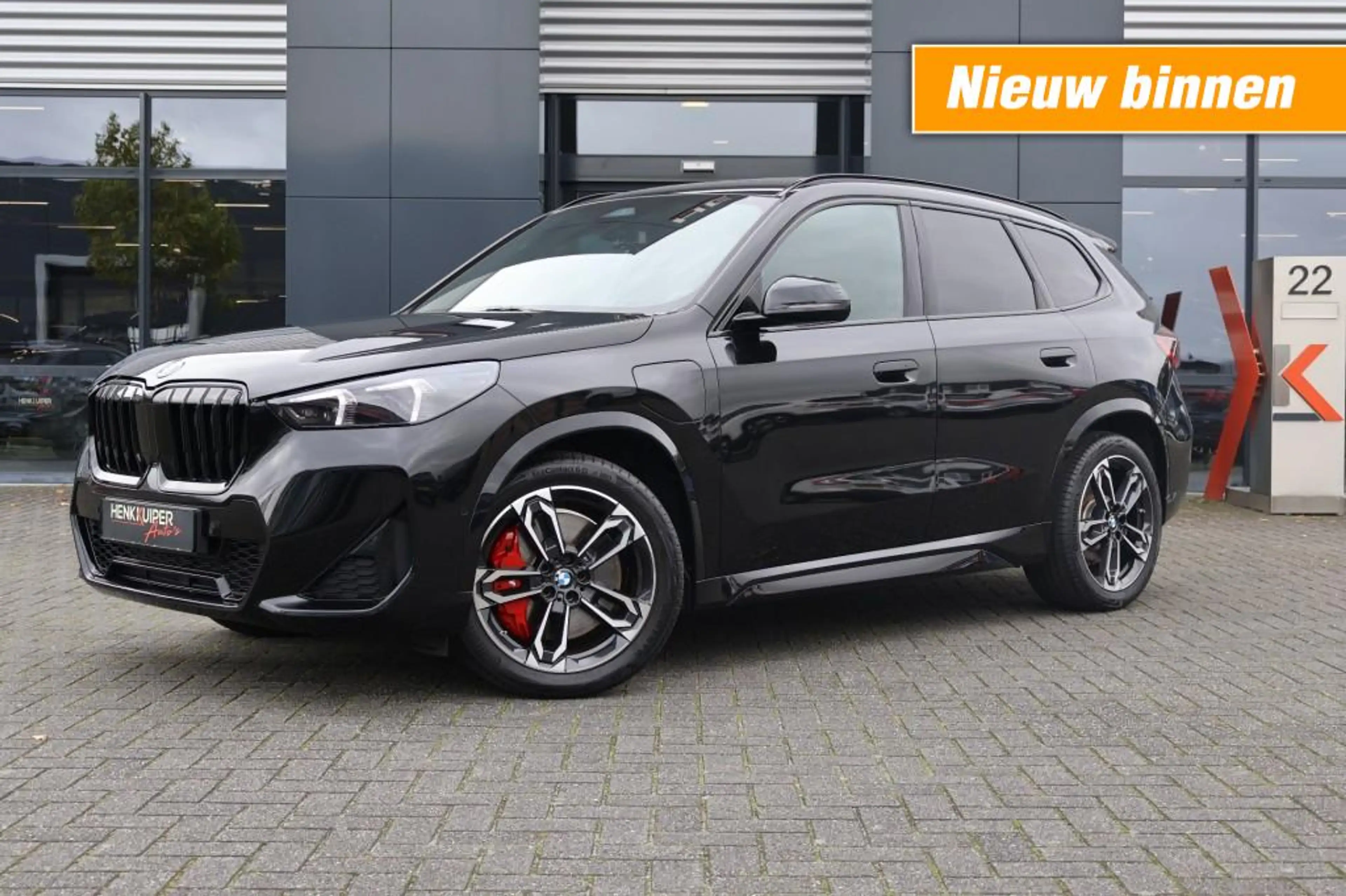 BMW X1 xRdrive 30e Sportpakket Pro / Panodak / Trekhaak w