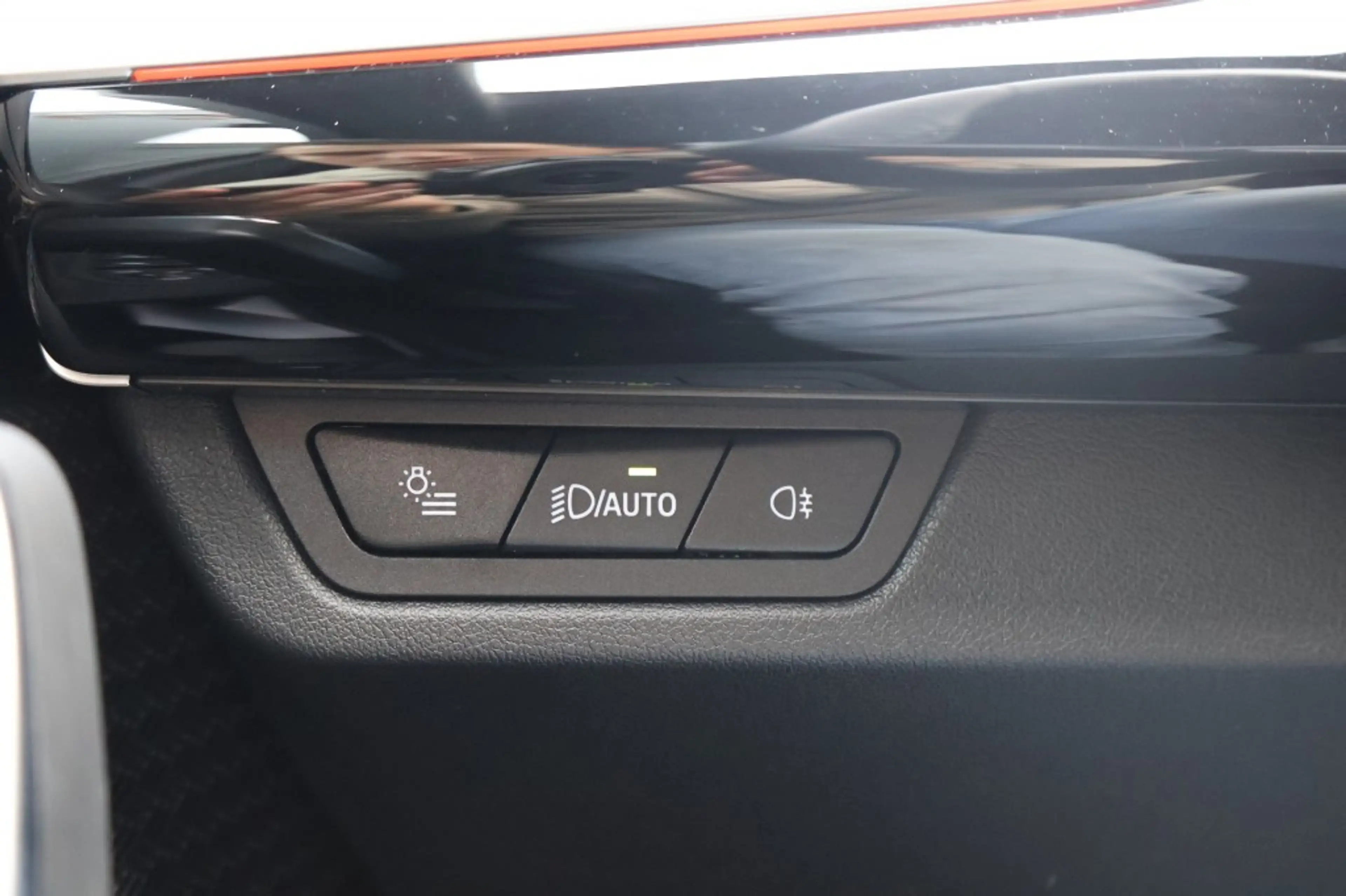 BMW X1 xRdrive 30e Sportpakket Pro / Panodak / Trekhaak w — photo 25