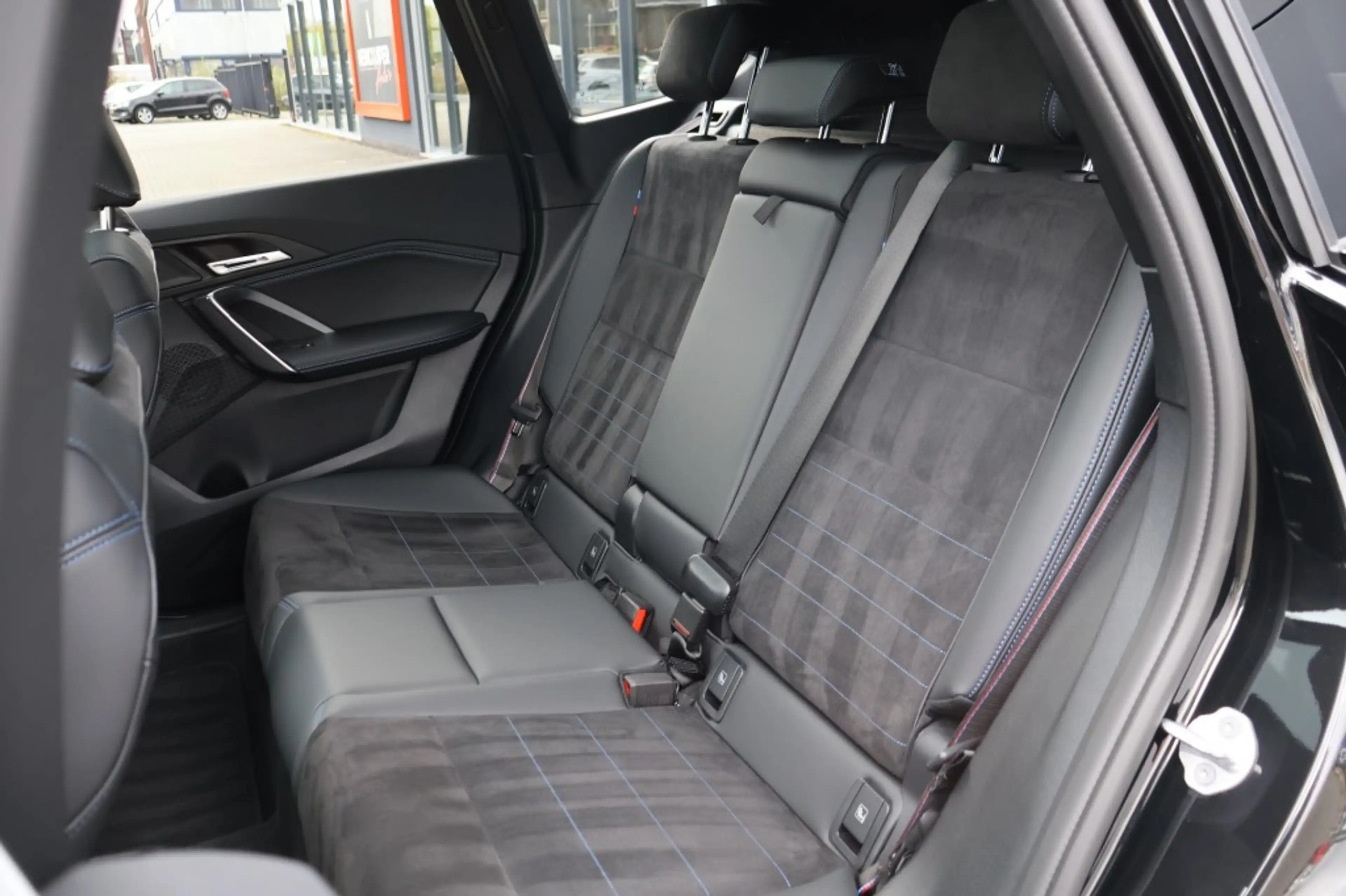 BMW X1 xRdrive 30e Sportpakket Pro / Panodak / Trekhaak w — photo 29