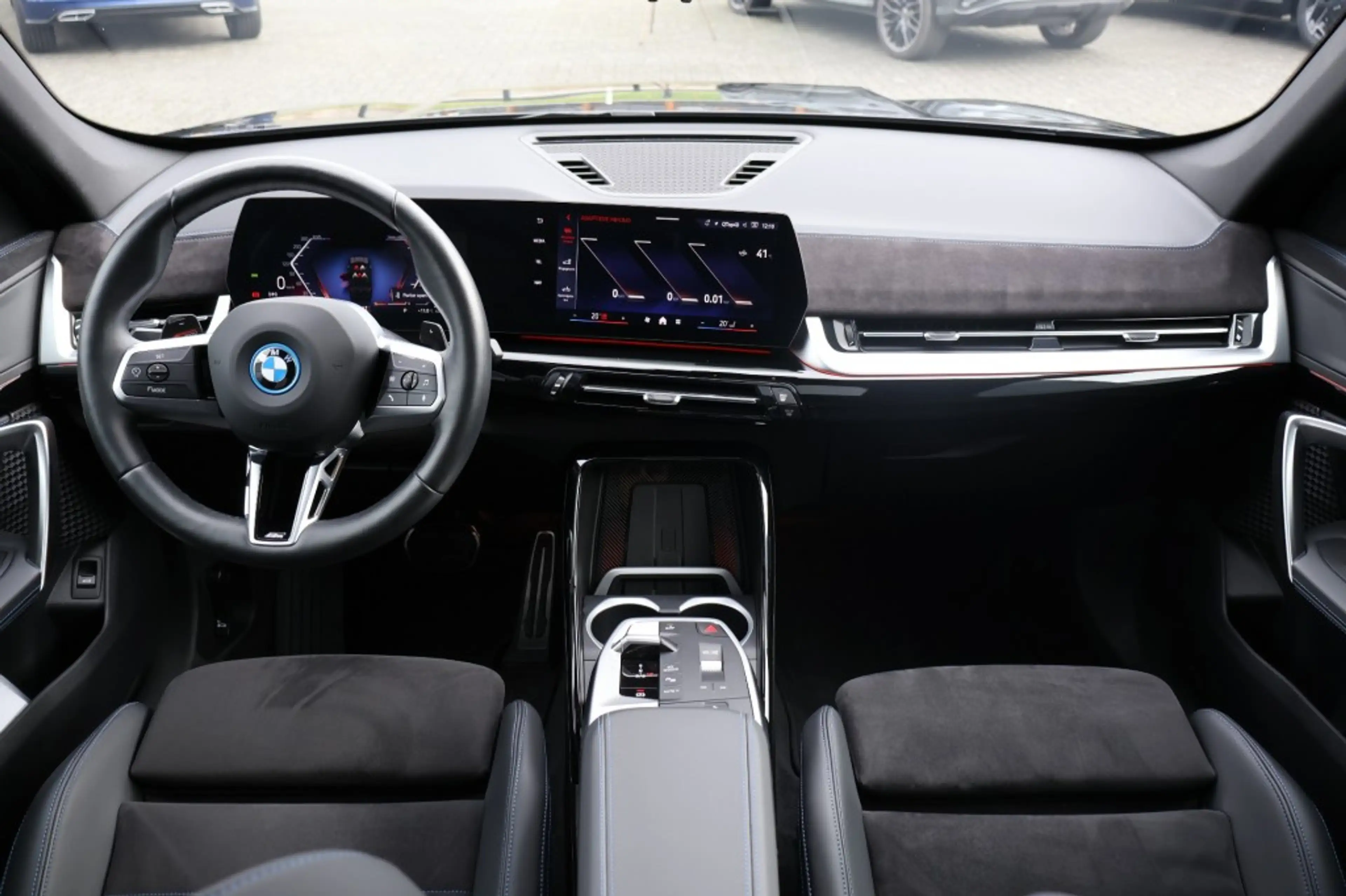 BMW X1 xRdrive 30e Sportpakket Pro / Panodak / Trekhaak w — photo 4