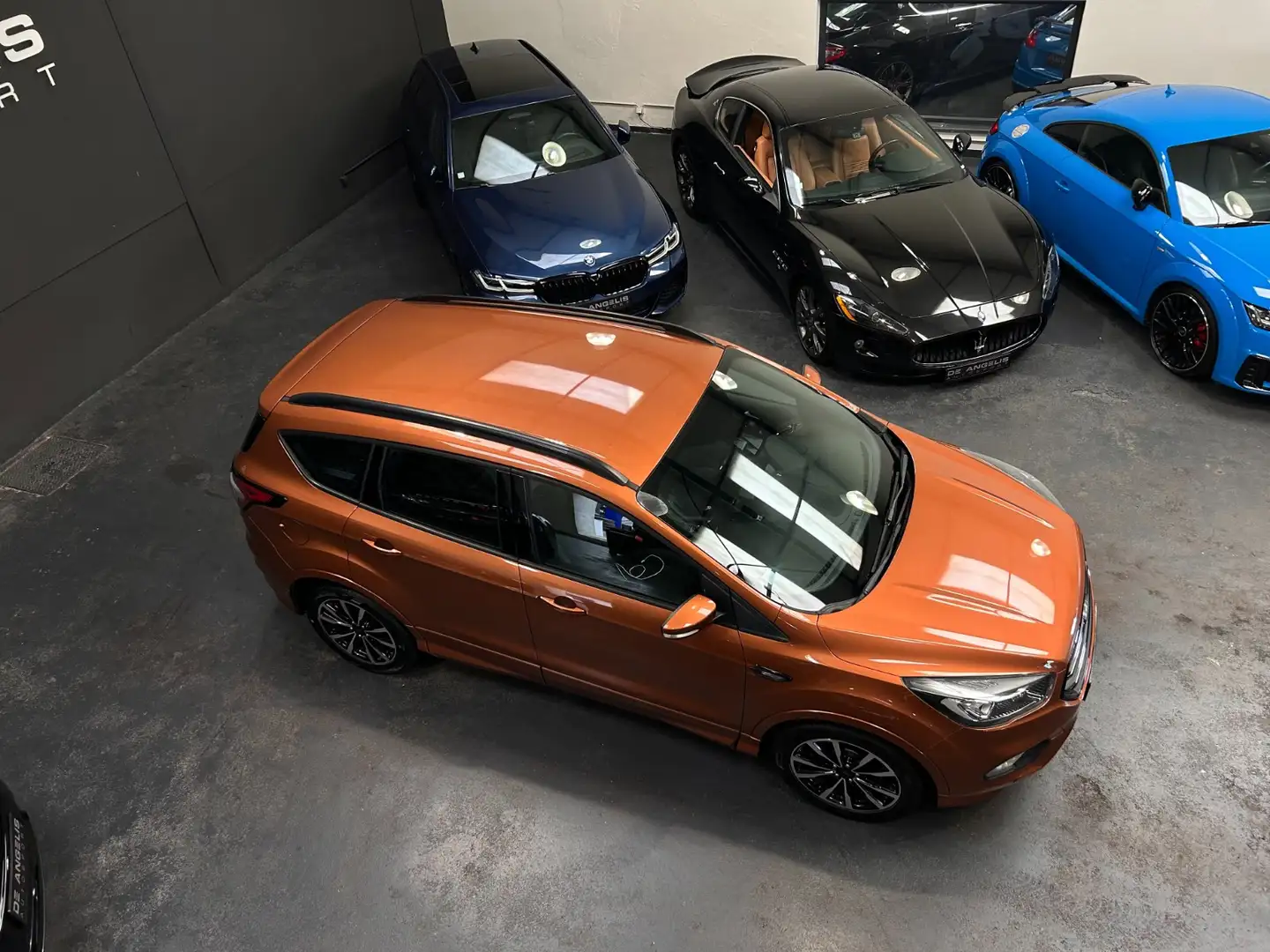 Ford Kuga ST-Line Orange - 2