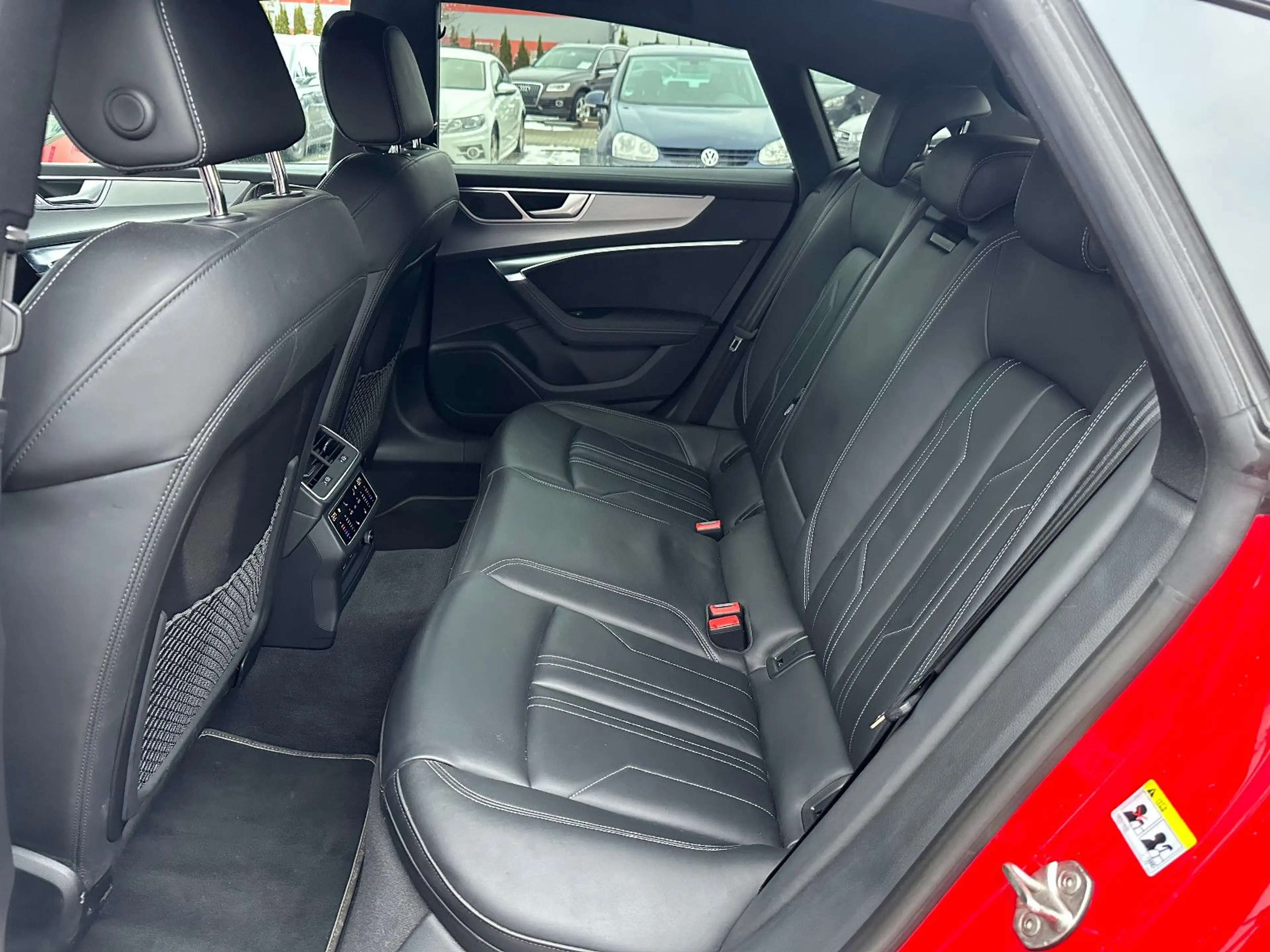 Audi A7 Sportback 50 TFSI e quattro S-Line / AHK — photo 10