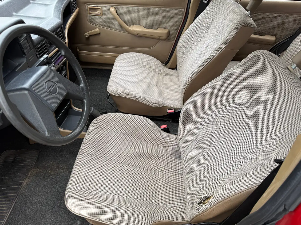 Opel Kadett E Caravan 1.6 D *H-Kennzeichen*HU neu*5-Gang*AHK*, foto 9