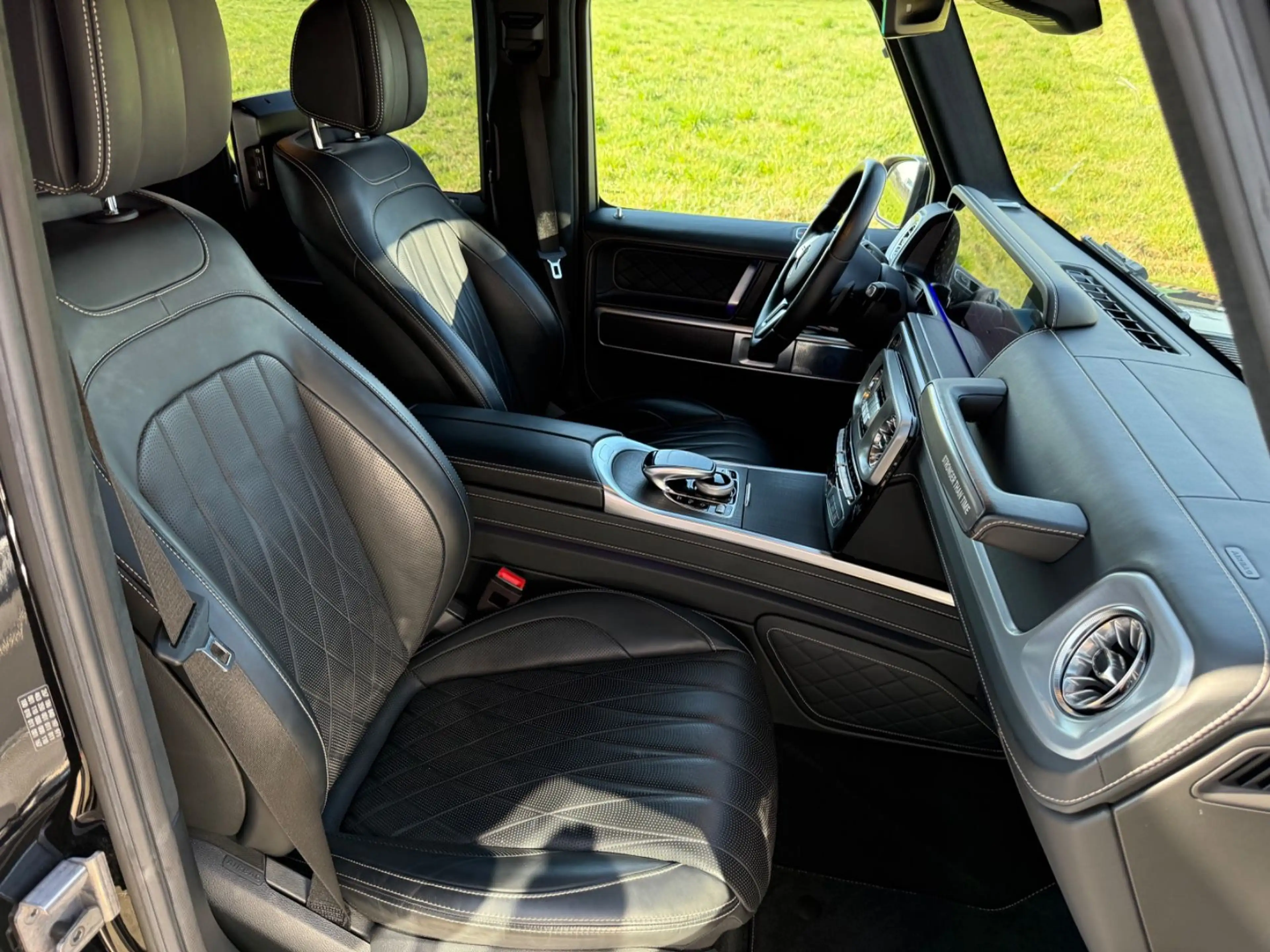 Mercedes-Benz G 400 d Stronger than time Edition Superior G 63 — photo 9