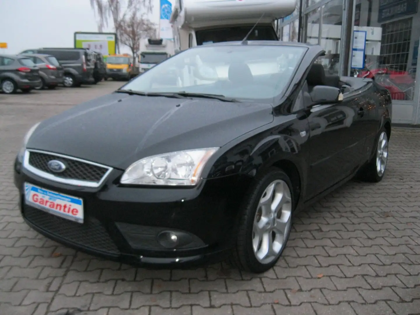 Ford Focus Cabrio 1.6 Trend Schwarz - 2