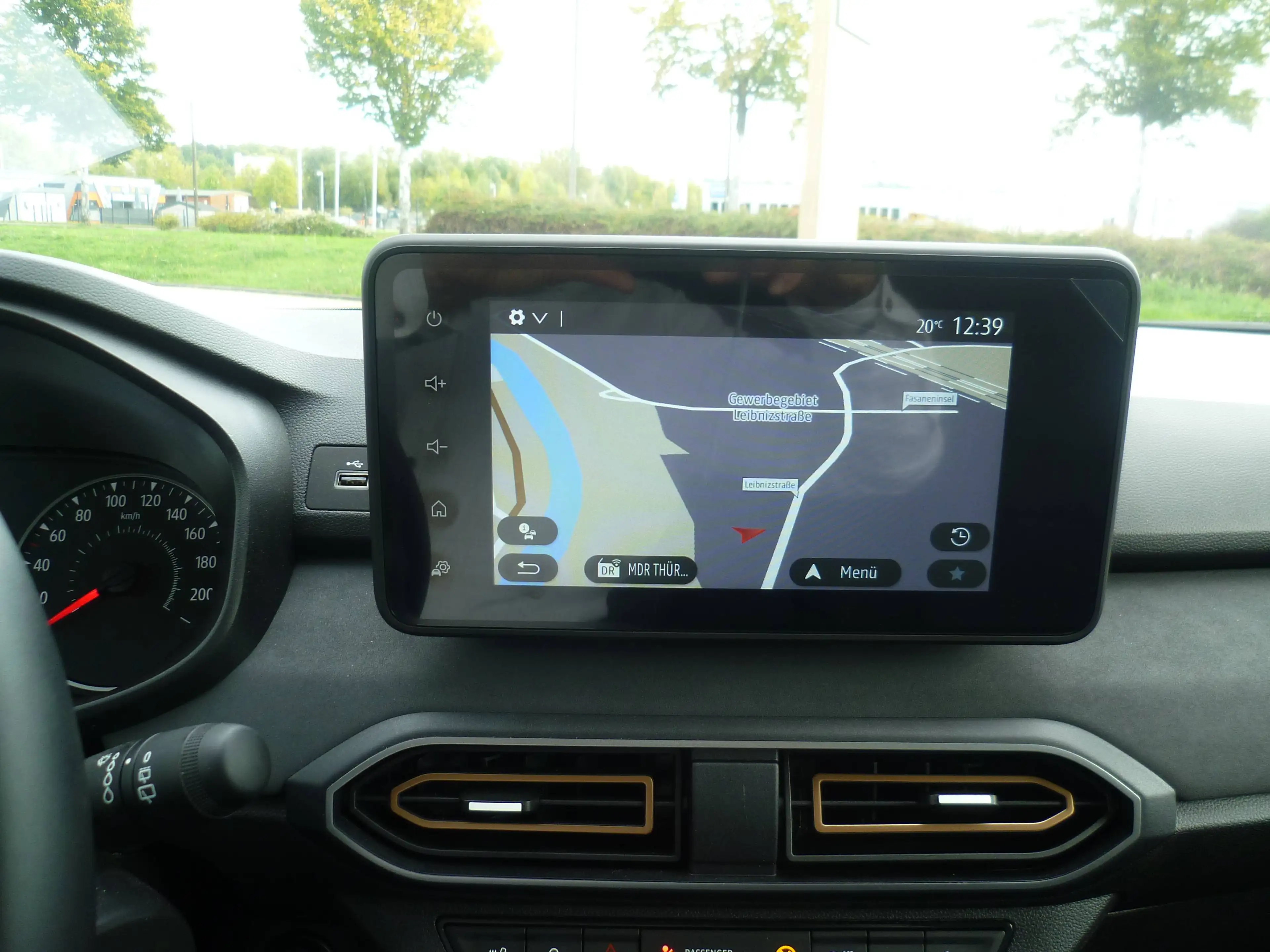 Dacia Jogger TCe 110 Extreme — photo 15
