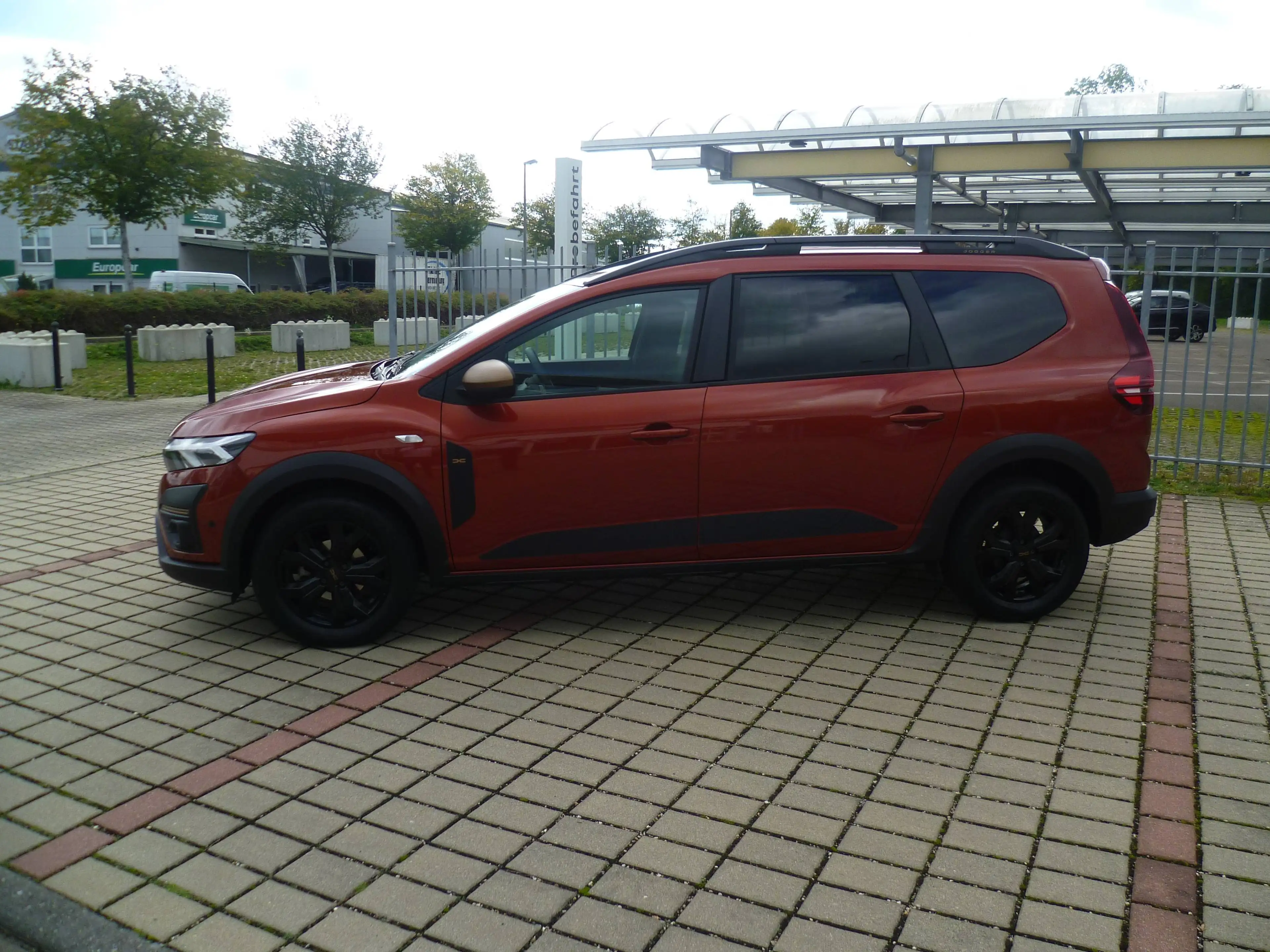 Dacia Jogger TCe 110 Extreme — photo 2