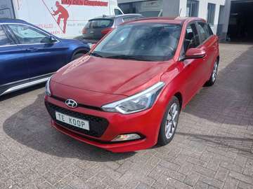 i20 1.2i ful option, in goede staat