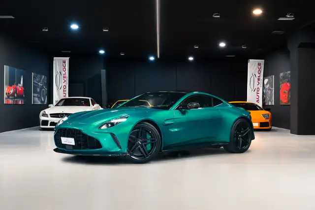 Aston Martin Vantage Coupe 4.0 V8 (Iva esposta)