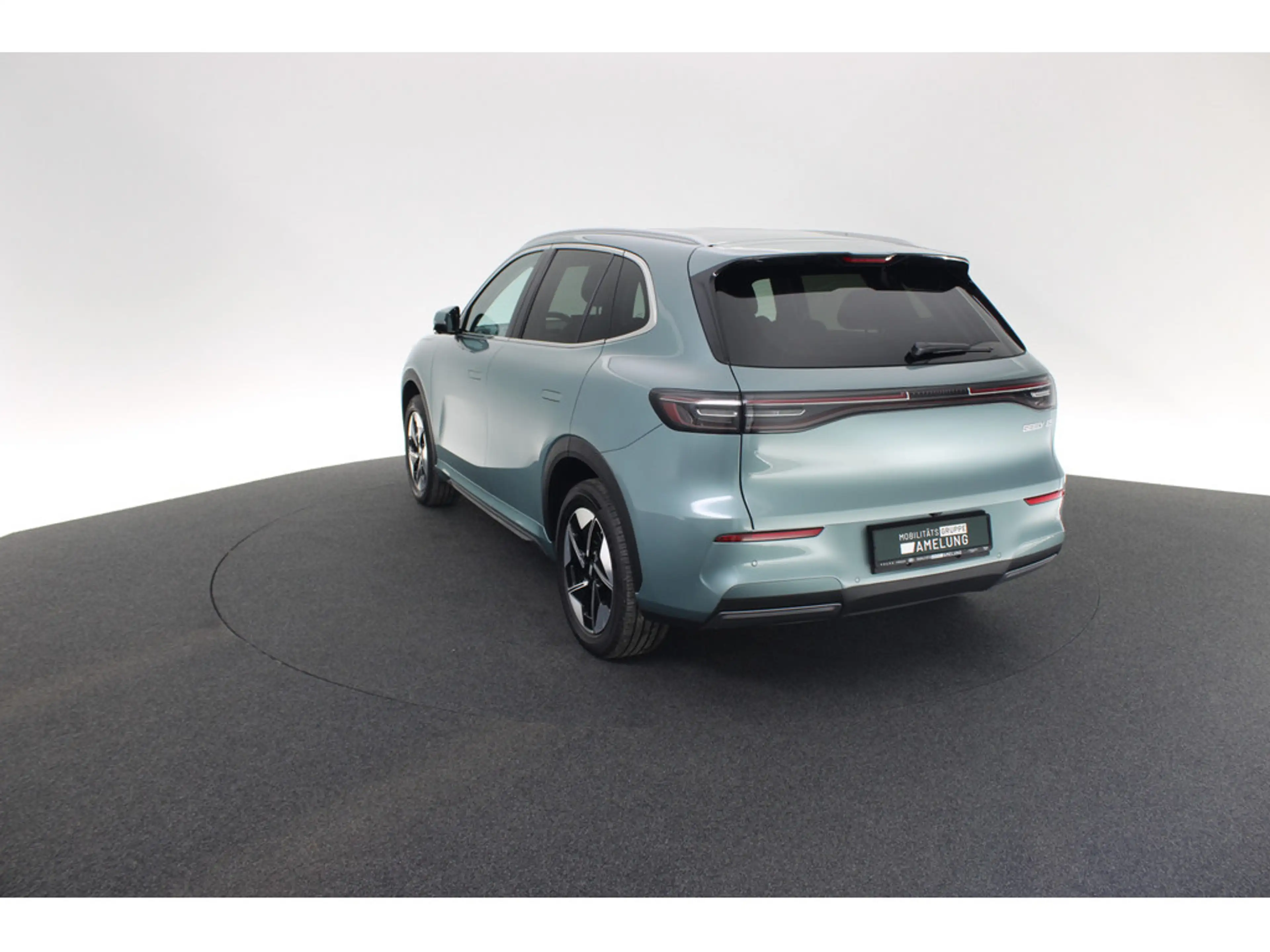 Geely E5 Pro+ KAMERA NAVI ACC LED 360° UPE 40.640 — photo 13
