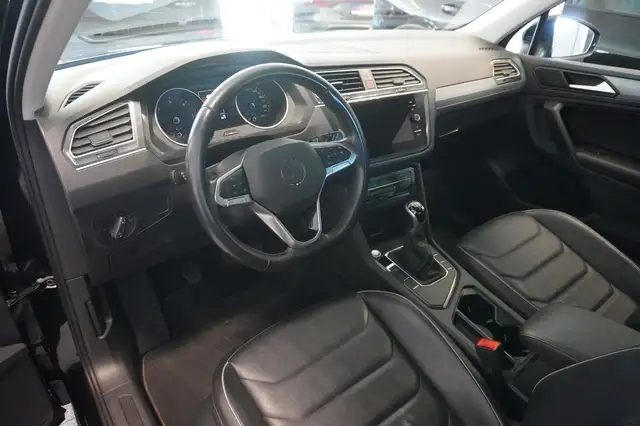 Volkswagen Tiguan view 7