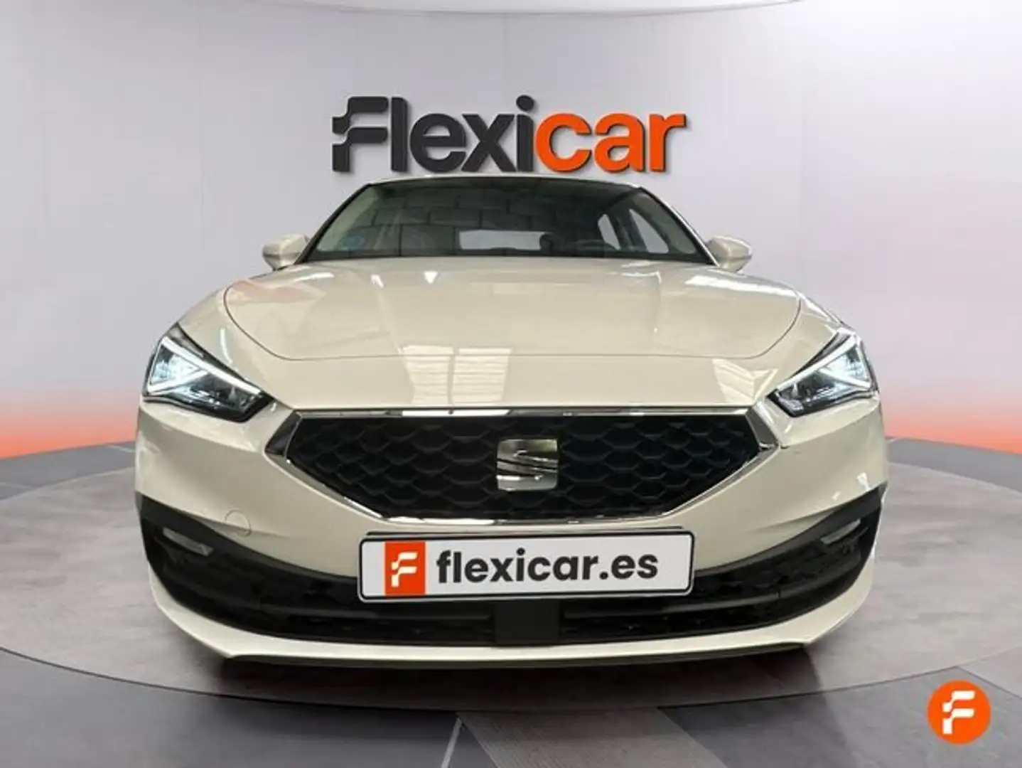 SEAT Leon 1.5 eTSI 110kW DSG S&S Style Special Ed Blanco - 2