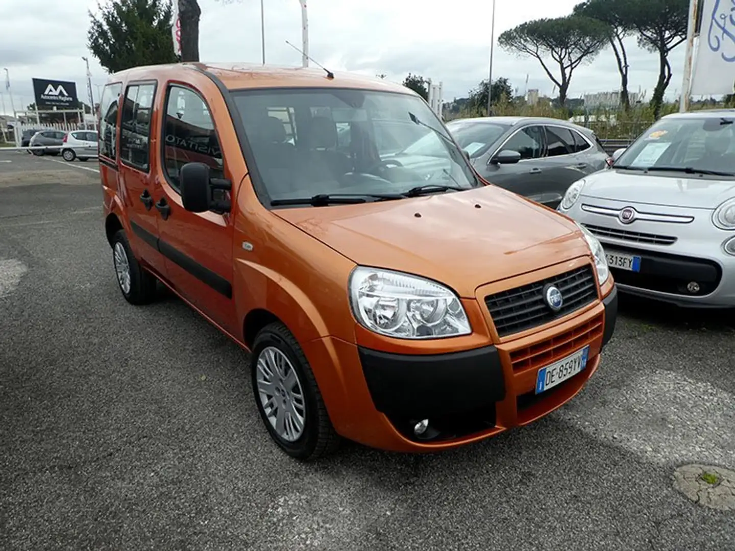 Fiat Doblo 1.4 Family  AUTOCARRO 5 POSTI Pomarańczowy - 1