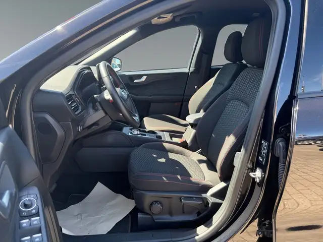 Ford Kuga view 10
