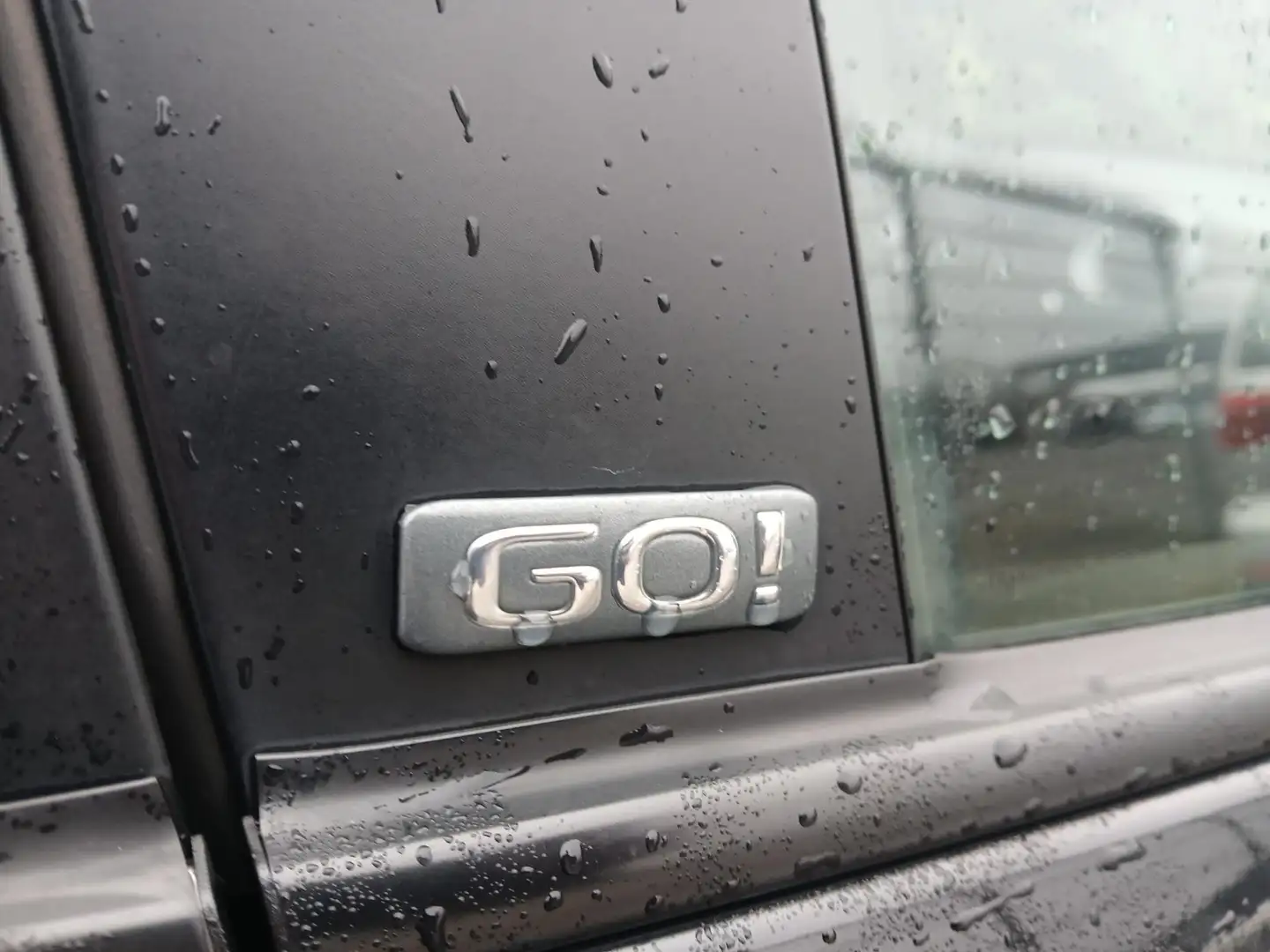 Hyundai i10 1.0i Comfort LED, Cruise control, Airco, PDC, enz. Noir - 2