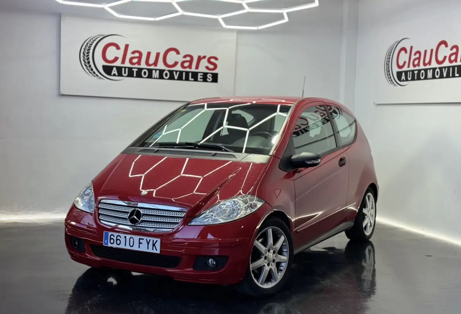 Mercedes-Benz A 150 Elegance Aut. Rojo - 1