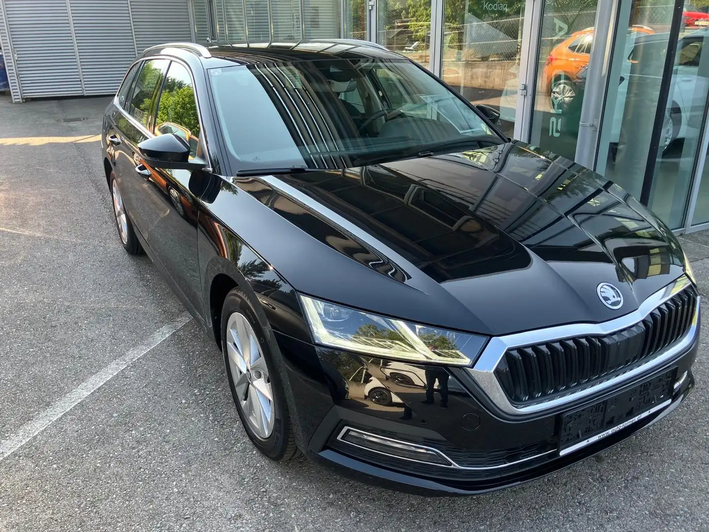 Skoda Octavia Style TDI Schwarz - 2