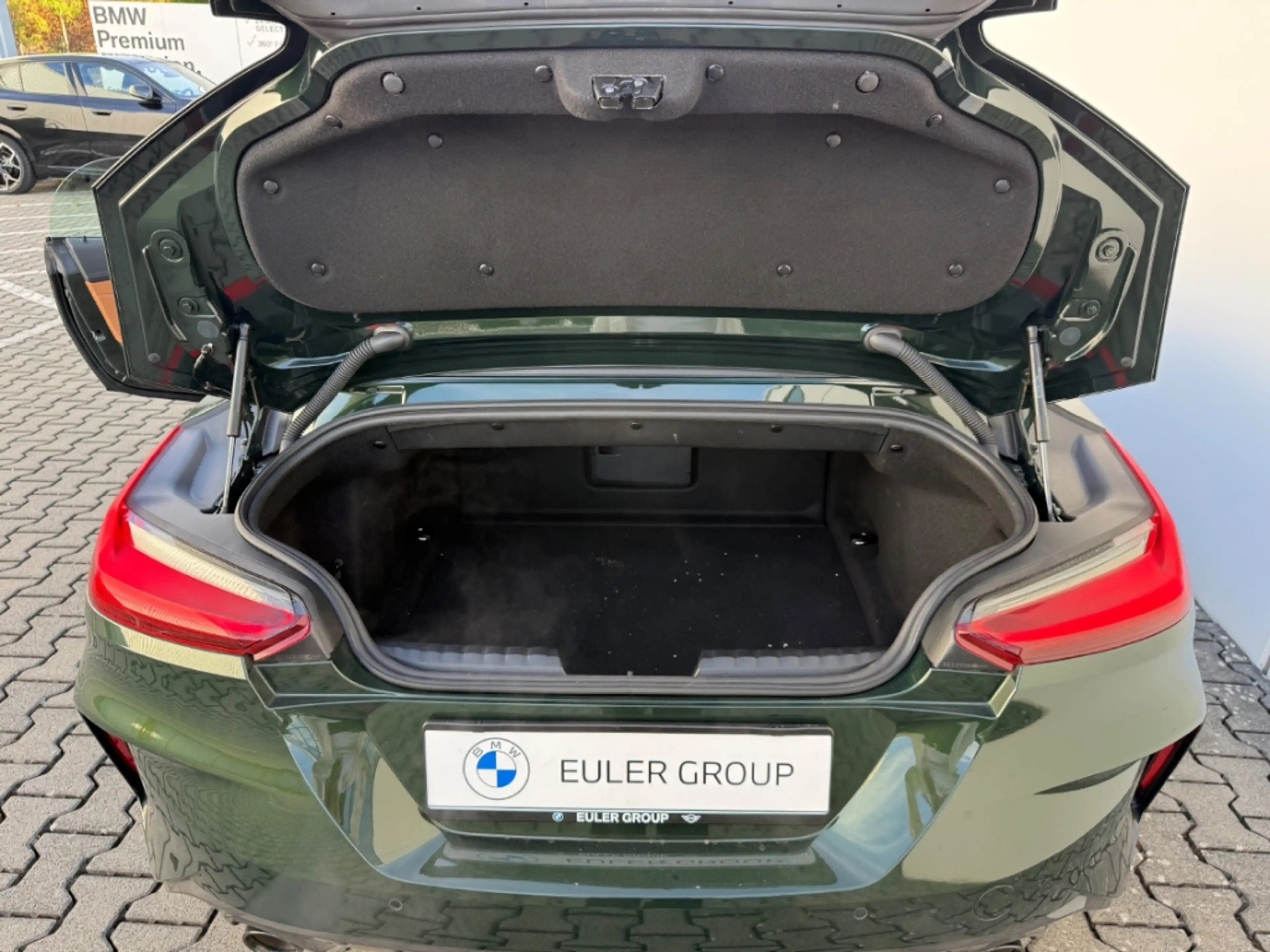 BMW Z4 sDrive30iA Sportpaket Navi Leder Digitales Cockpit — photo 13