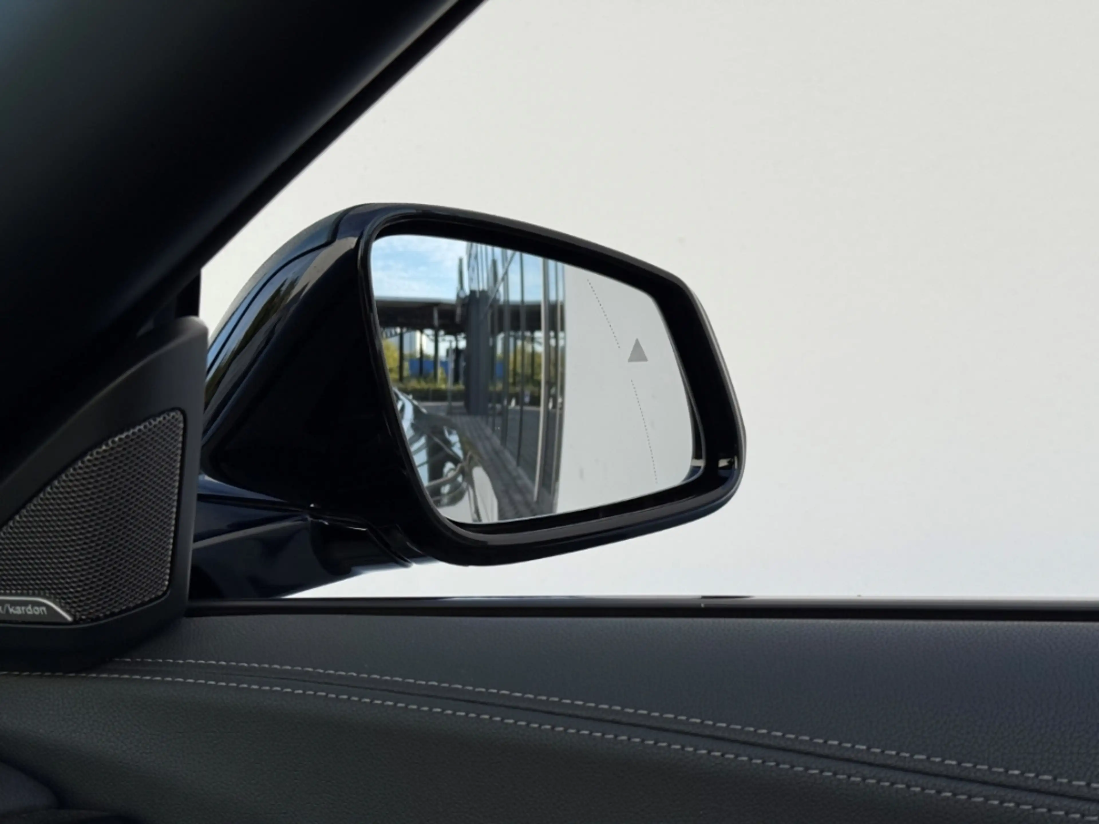BMW Z4 sDrive30iA Sportpaket Navi Leder Digitales Cockpit — photo 12