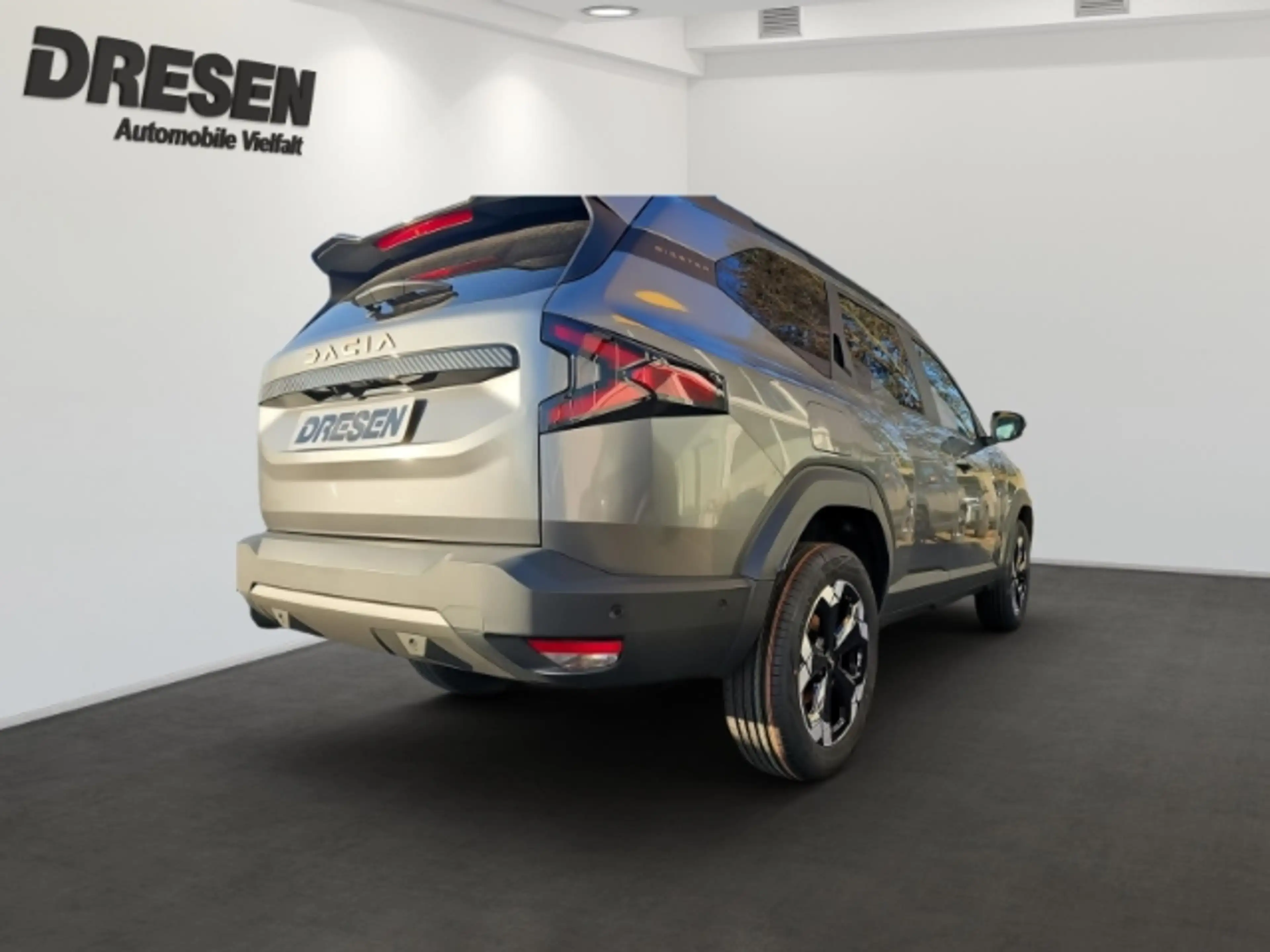 Dacia Bigster Extreme TCe140+el.Panodach+Winter+&City-P+el.Heckk — photo 3