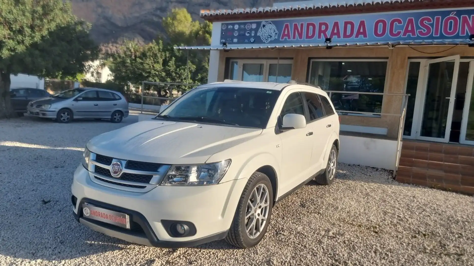 Fiat Freemont 2.0 Diesel Lounge AWD Aut. 170 Weiß - 1