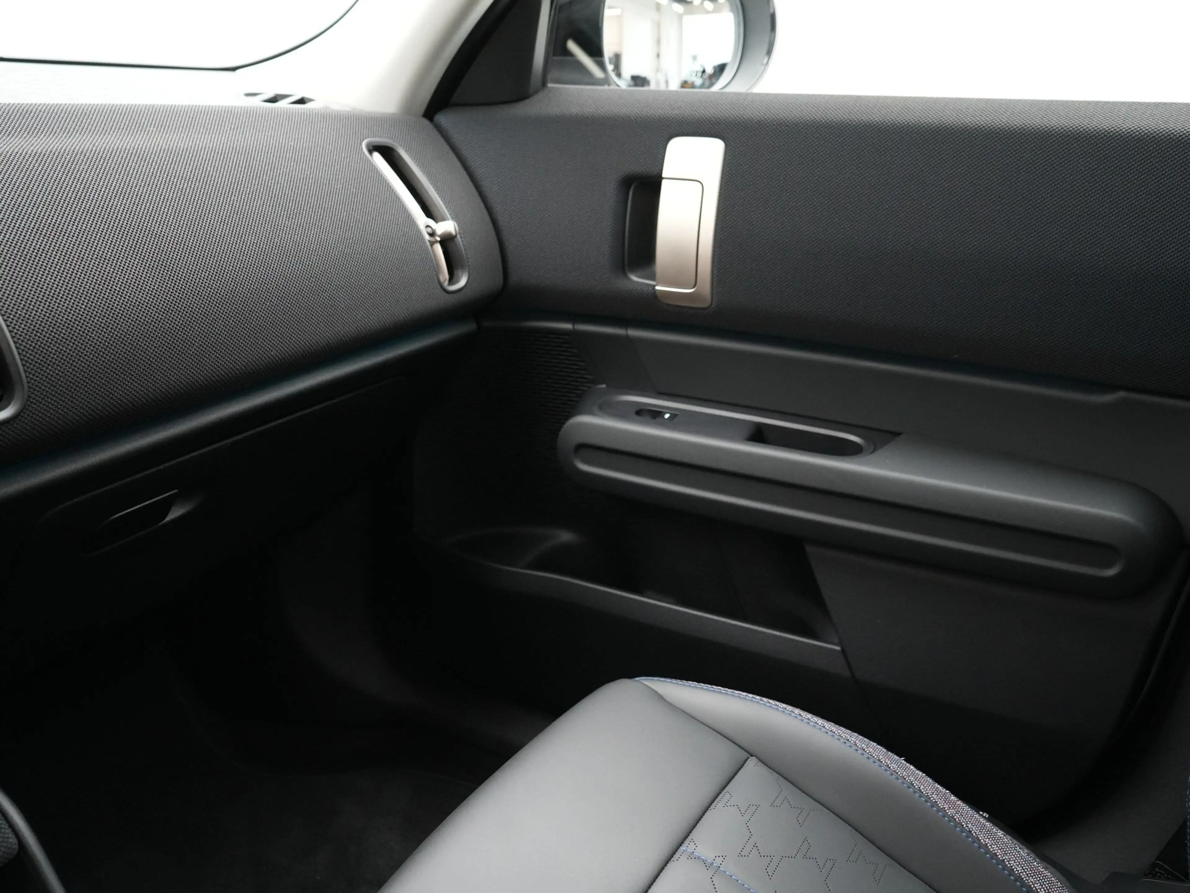 MINI Countryman E Classic Pakket XS — photo 14