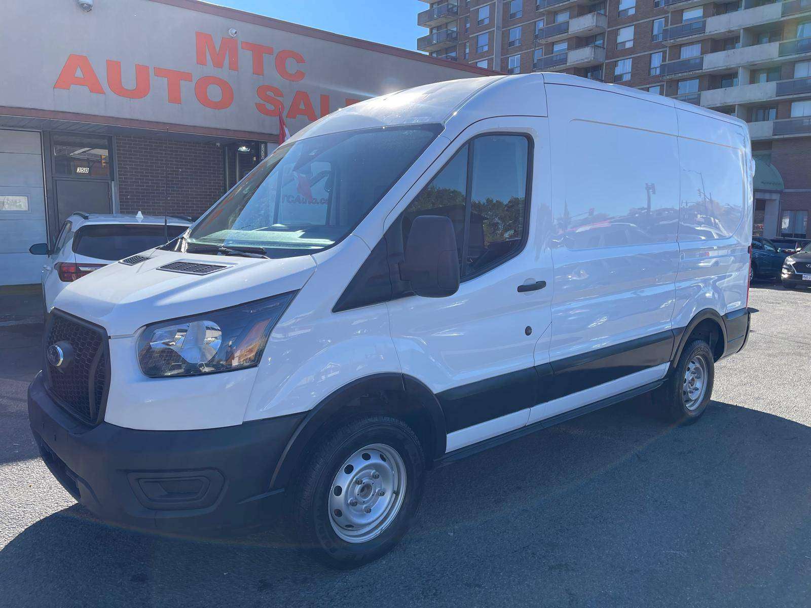 2023 Ford Transit Cargo Van