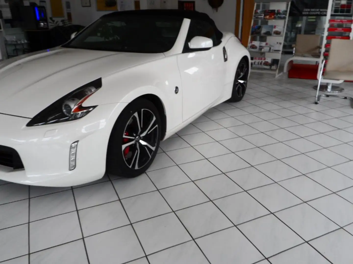 Nissan 370Z Cabrio Pack Weiß - 2