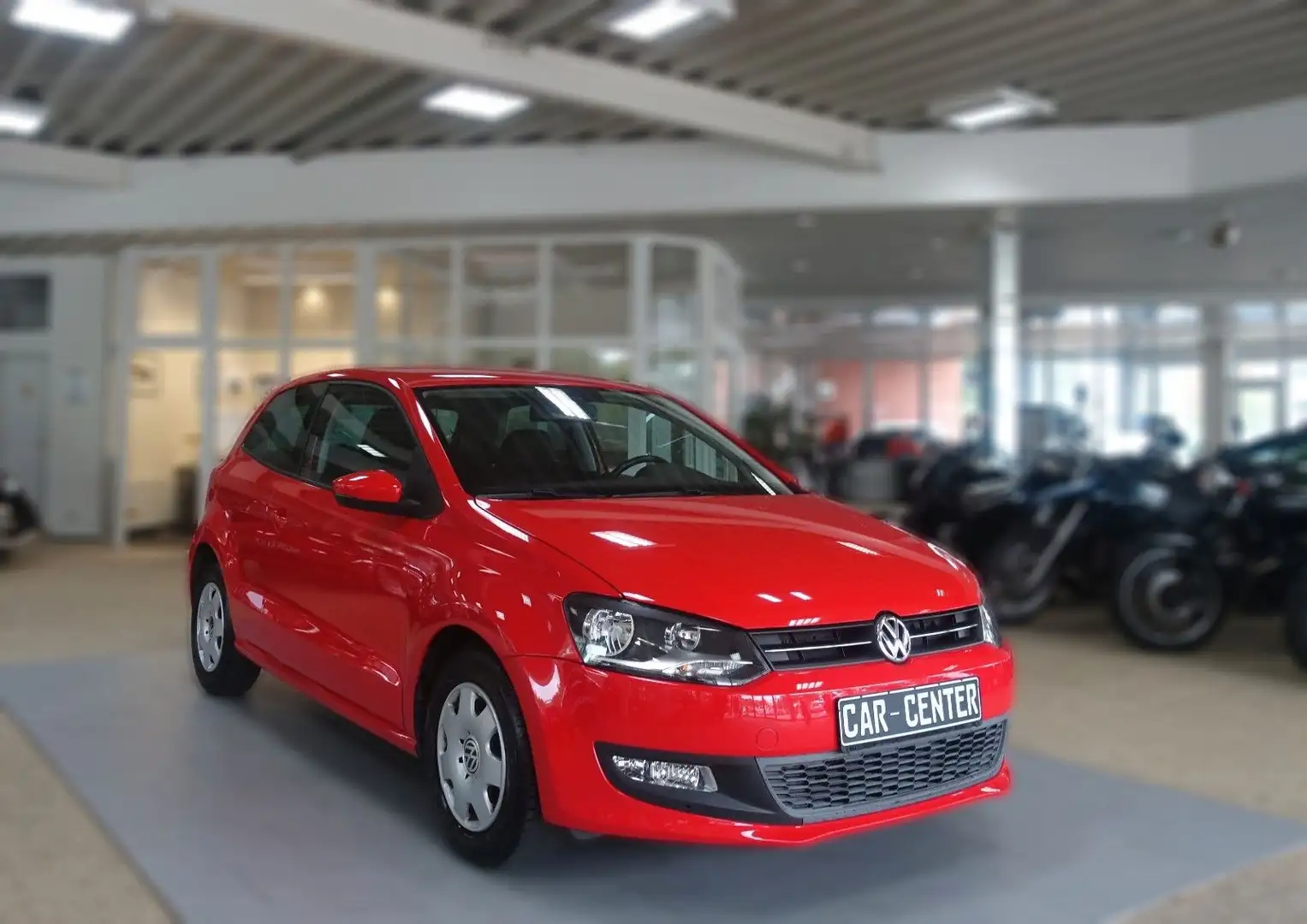 Volkswagen Polo V Team Automatik; KLIMA / SHZ / PDC / GRA Rot - 2
