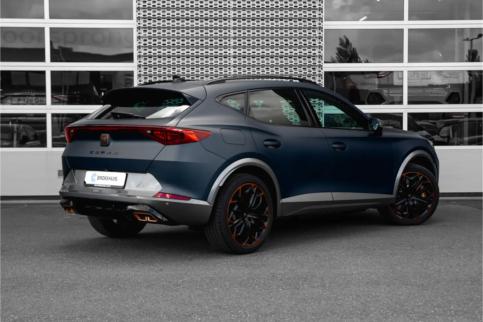 CUPRA Formentor 1.4 e-Hybrid Performance VZ 245pk | Carplay | Trek Blau - 2