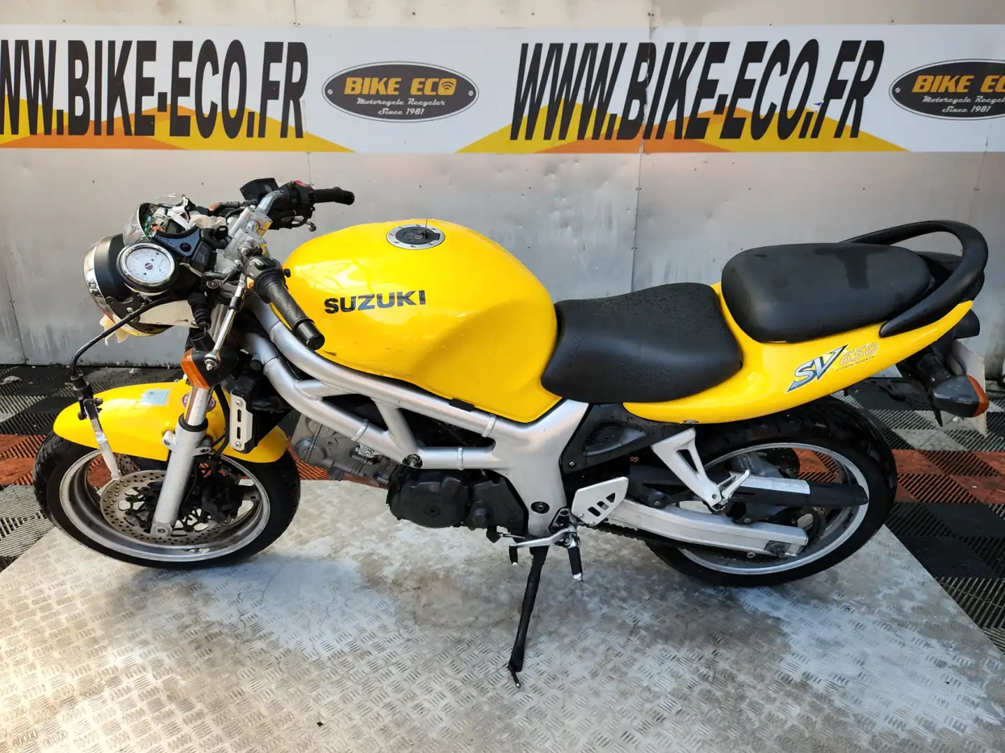 Suzuki SV 650 Жовтий - 2
