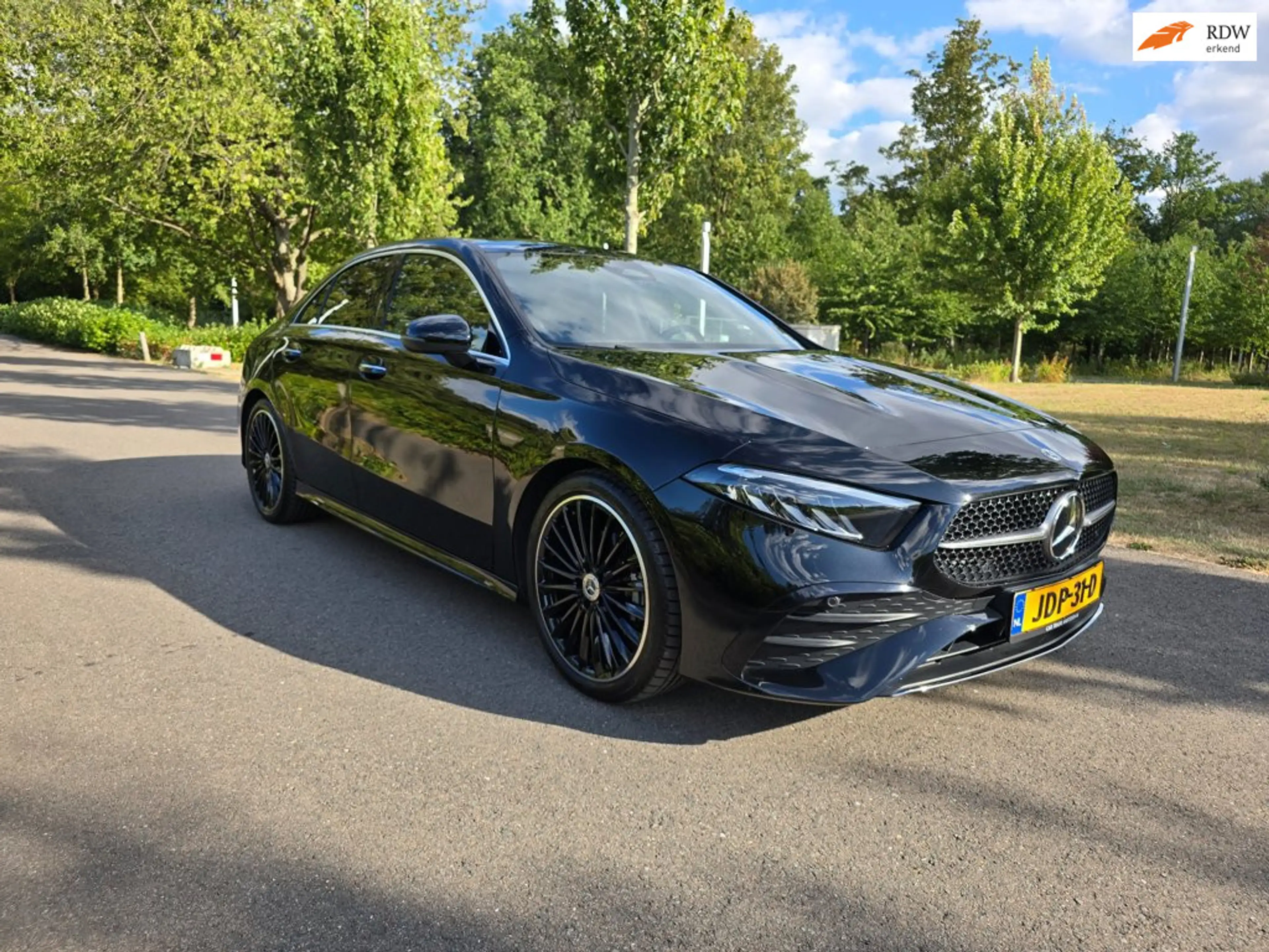 Mercedes-Benz A 200 AMG Line