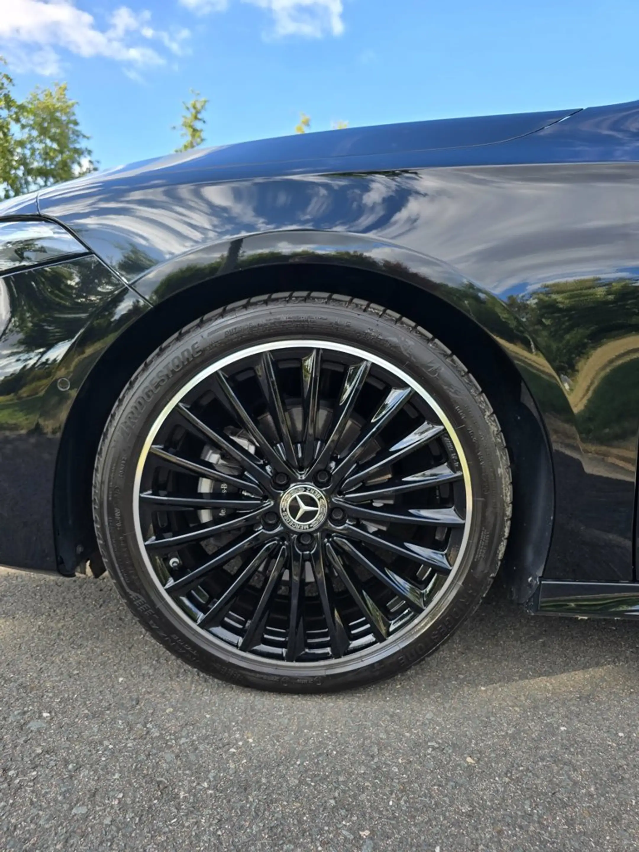 Mercedes-Benz A 200 AMG Line — photo 6