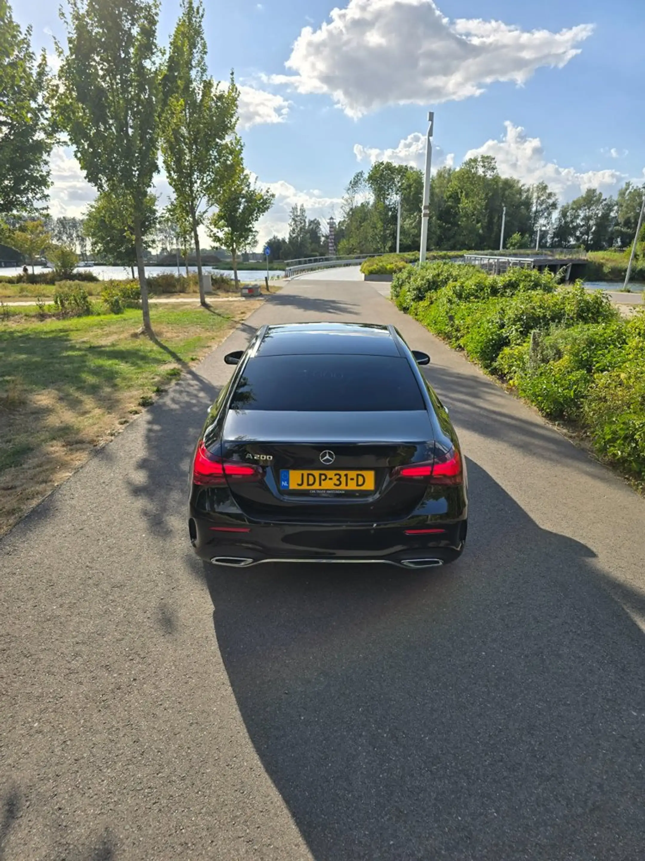 Mercedes-Benz A 200 AMG Line — photo 14
