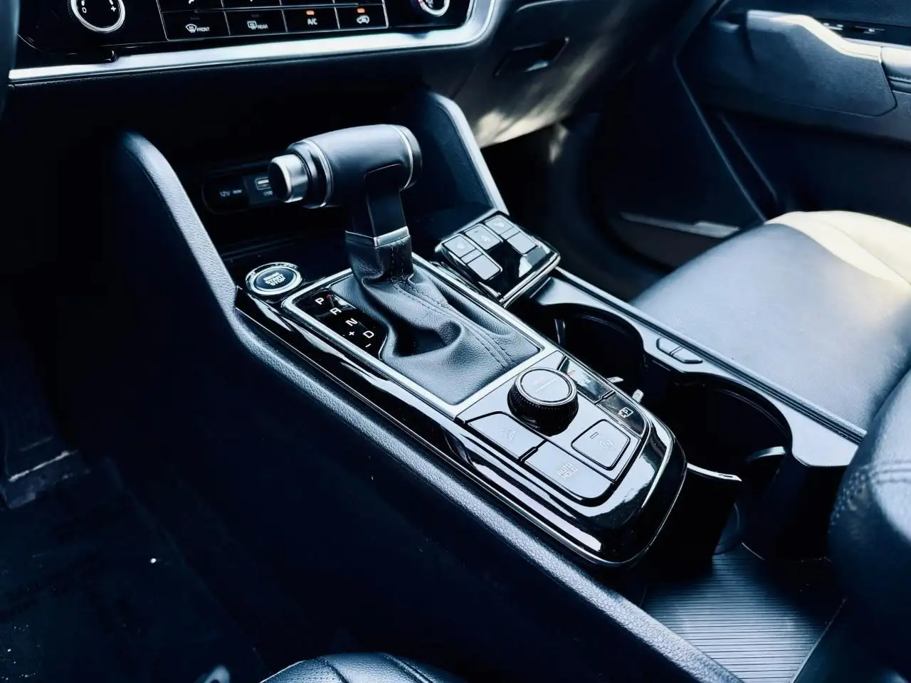 Kia Sportage снимка Kia Sportage