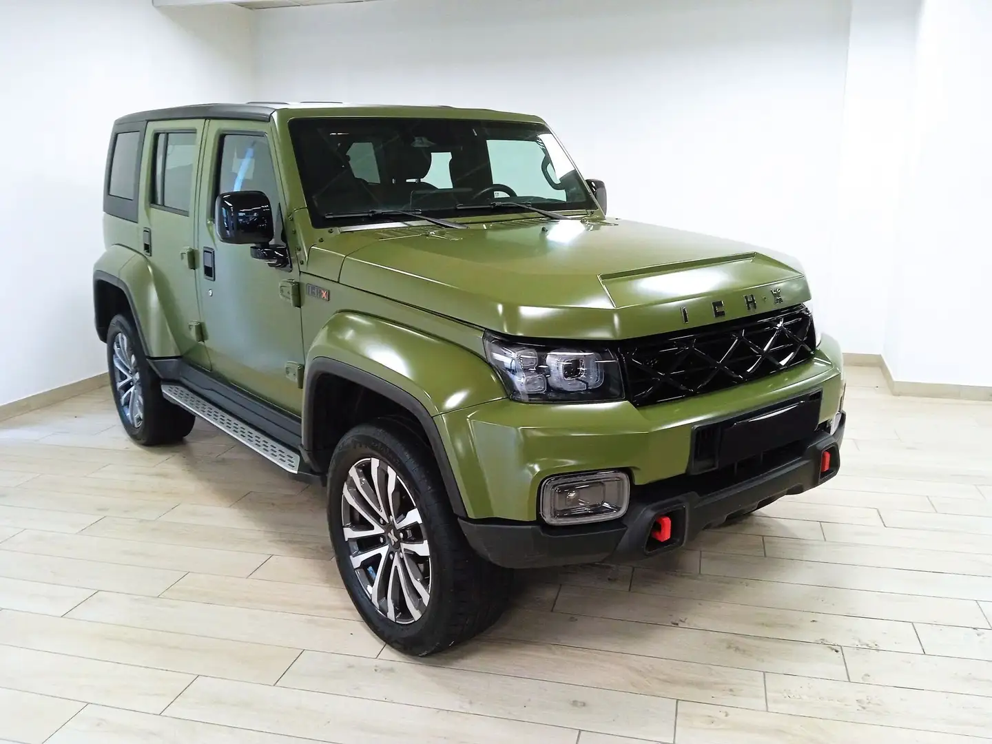 ICH-X K2 2.0 Turbo Diesel 4x4 Nero - 1