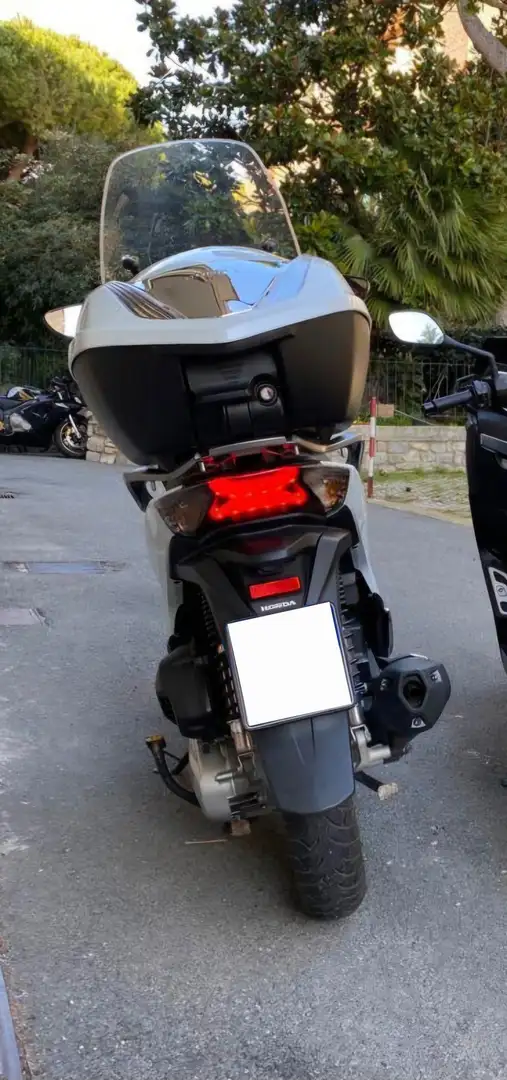 Honda SH 150 Alb - 2