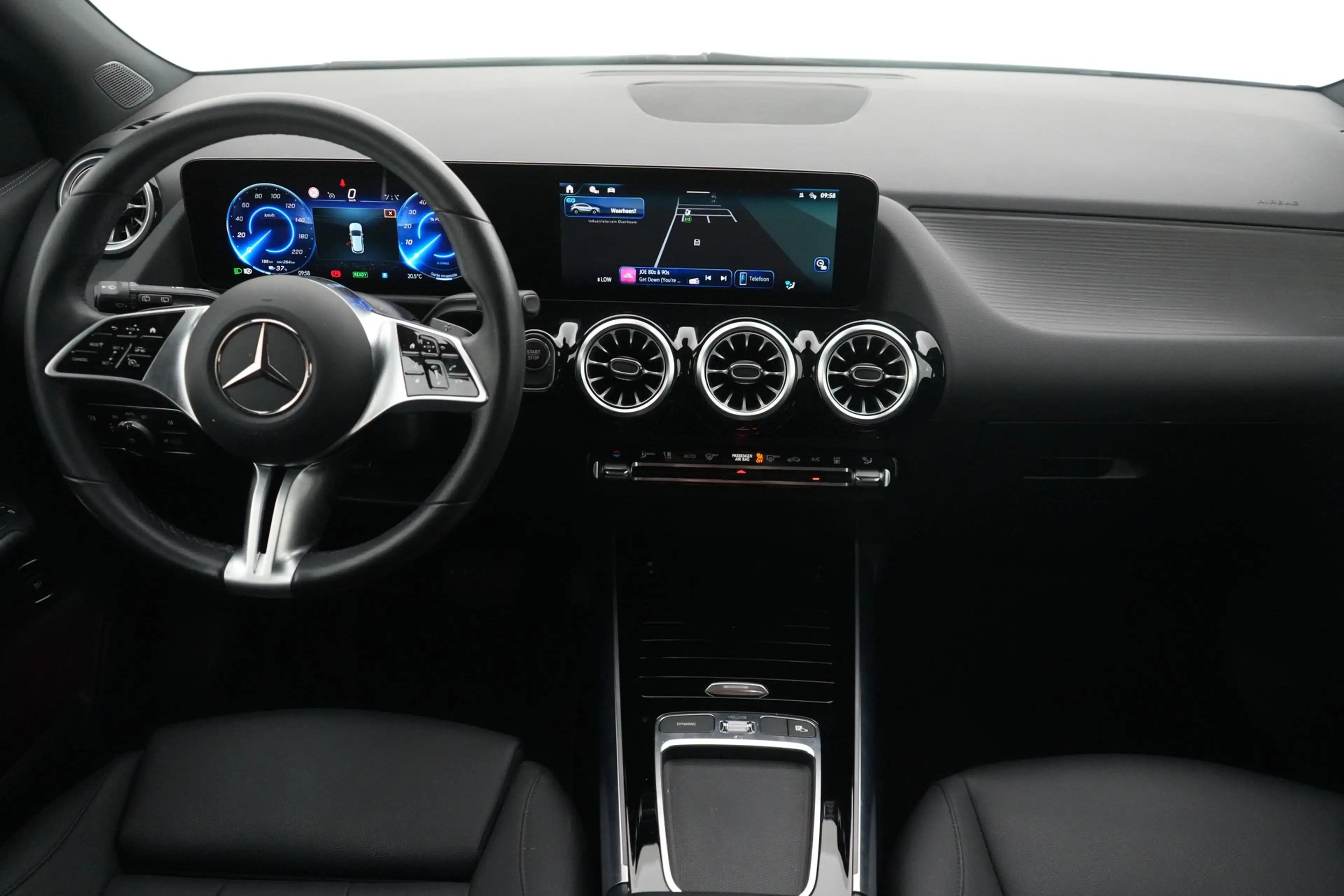 Mercedes-Benz EQA 250 250+ Luxury Line LEDER/CUIR LED GPS PDC CAM Verw. — photo 13