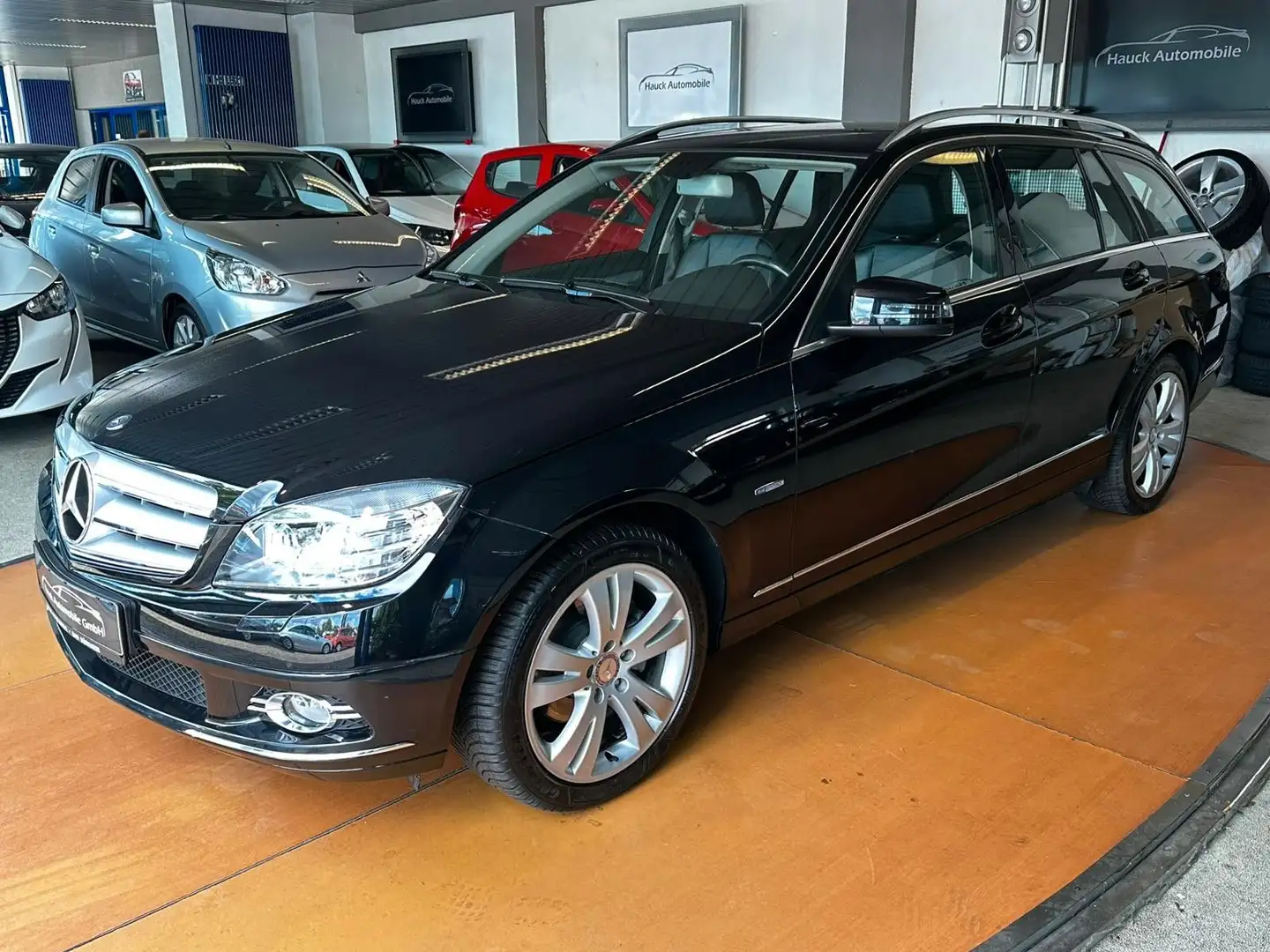 Mercedes-Benz C 180 T Avantgarde SHZ/TEILLEDER/XENON/8-FACH Noir - 1