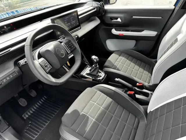 Citroen C3 view 8