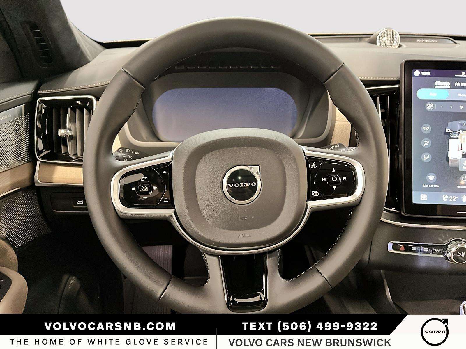 2026 Volvo XC90 B6 Ultra Bright Theme thumb 13