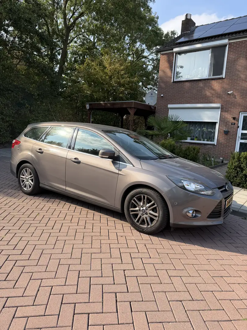 Ford Focus 1.0 EcoBoost Start-Stopp-System Titanium - 2