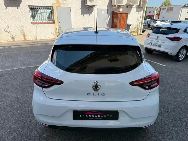 Renault Clio view 6