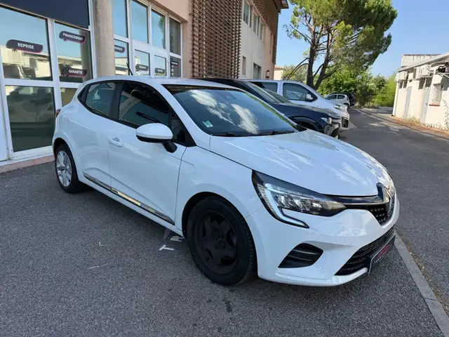 Renault Clio view 3