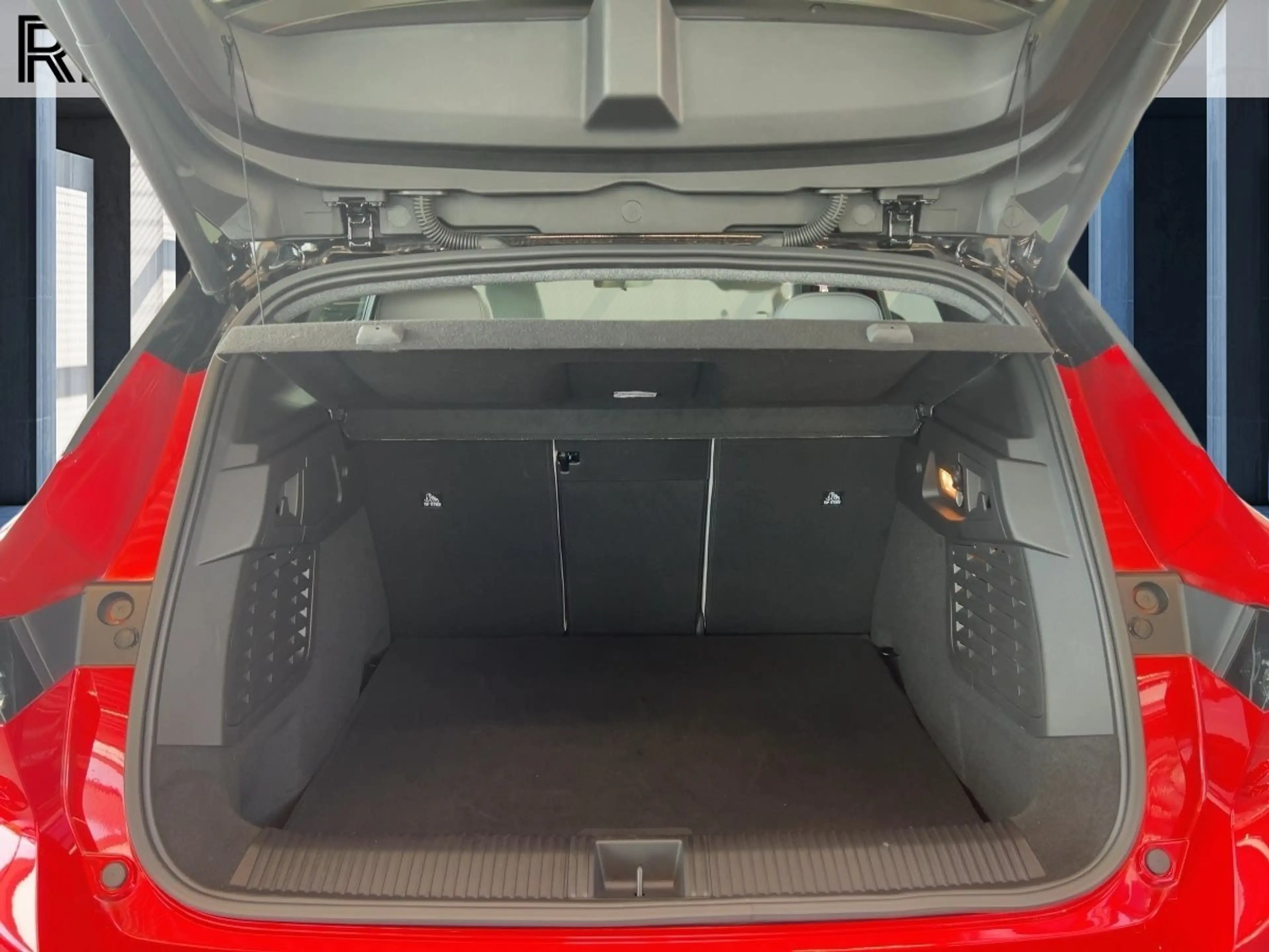 Renault Scenic 100% ele Iconic 220 Long Range PDC — photo 21