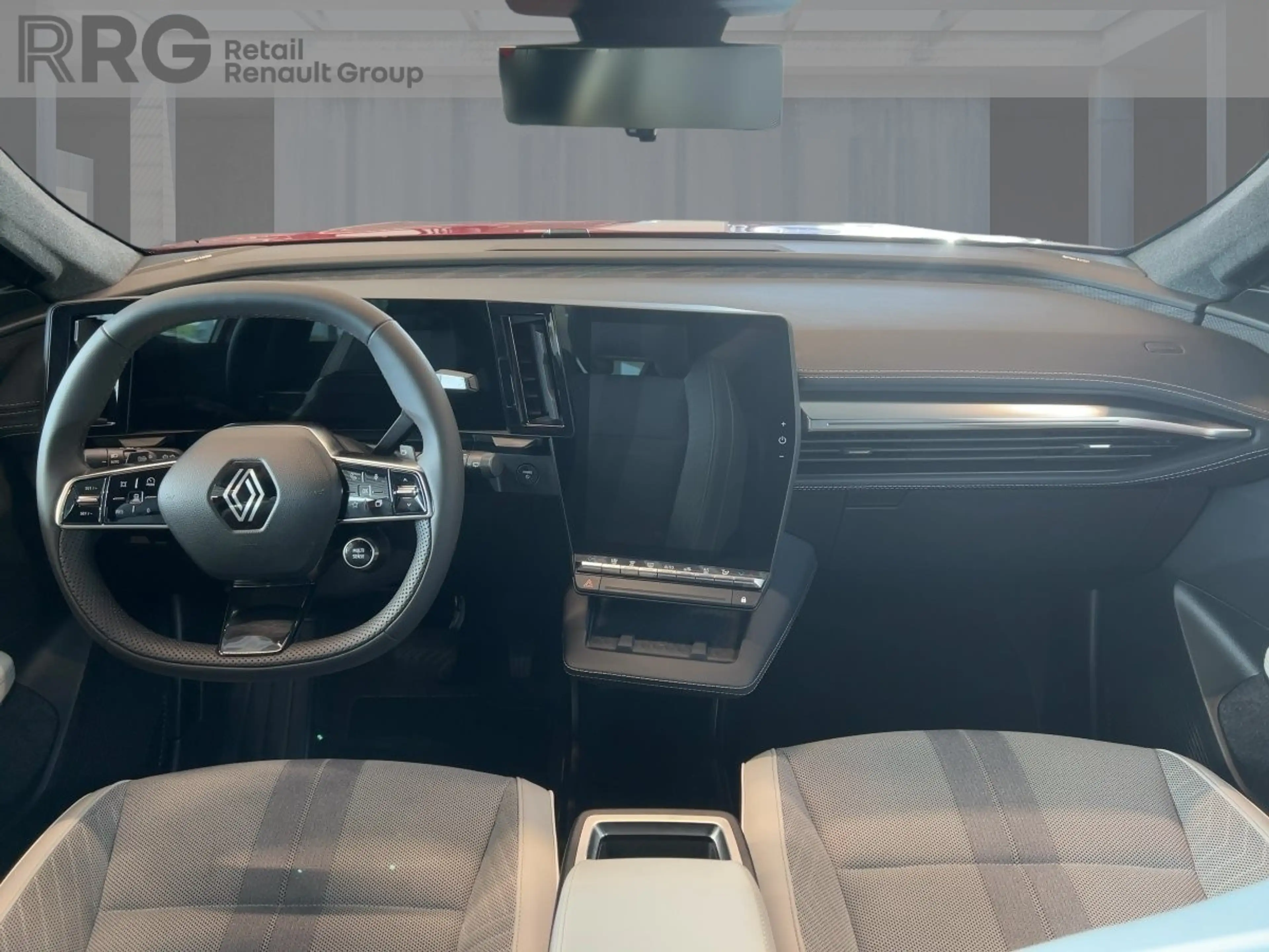 Renault Scenic 100% ele Iconic 220 Long Range PDC — photo 9