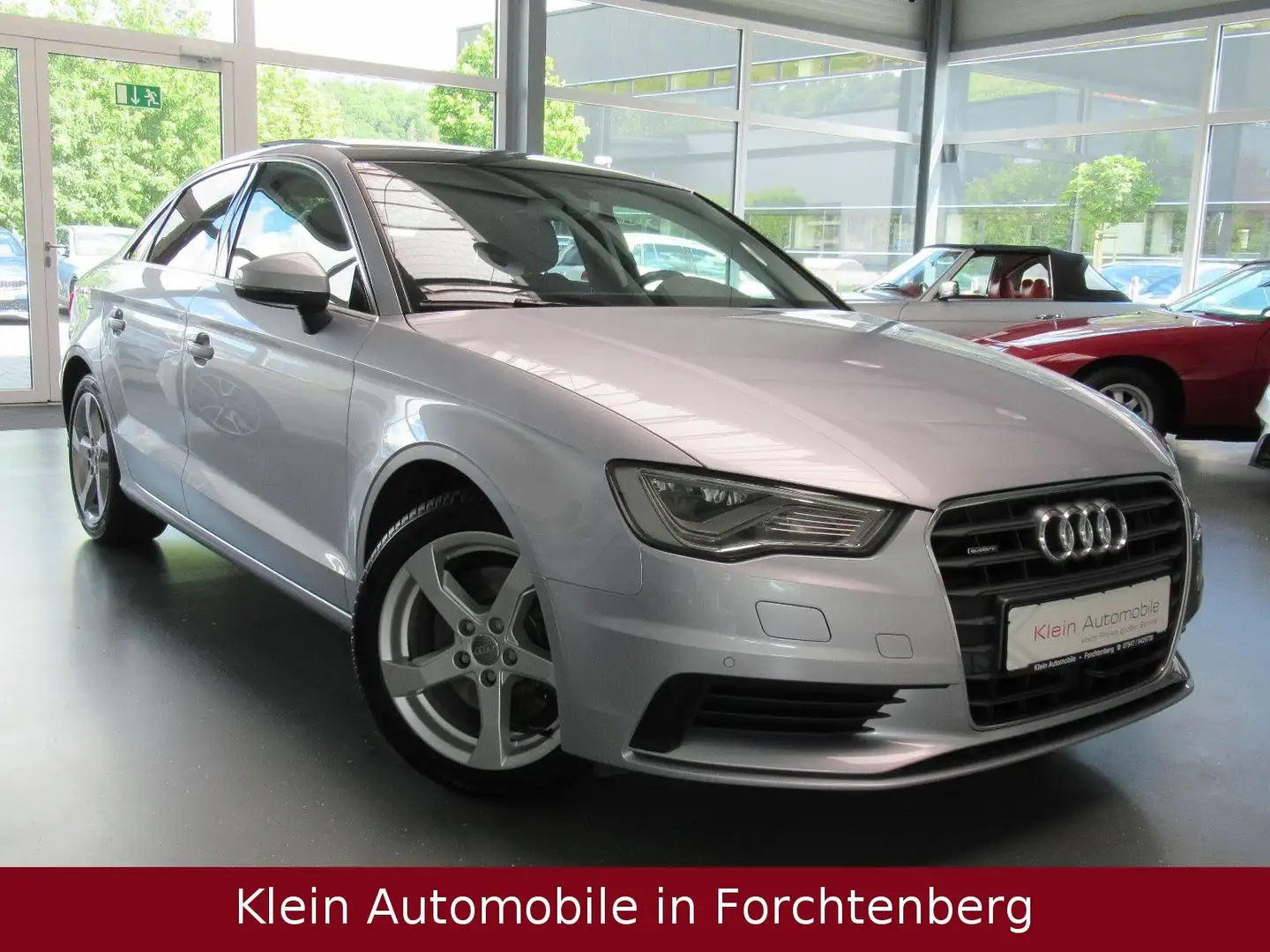 Audi A3 Lim Ambition Quattro LED ACC Pano Ölverbrauch Silber - 1